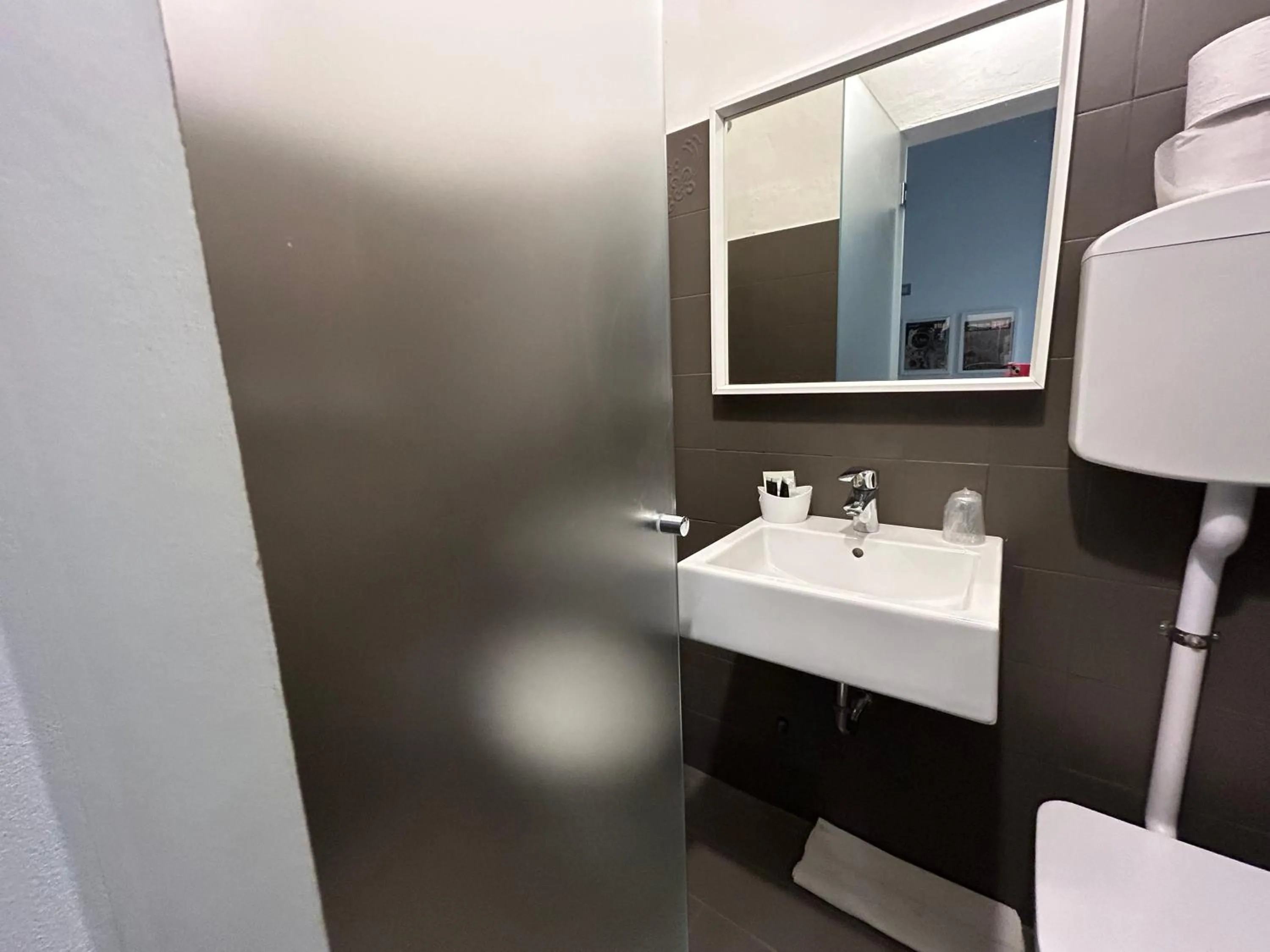 Bathroom in Hotel Perla - The storyhoteller