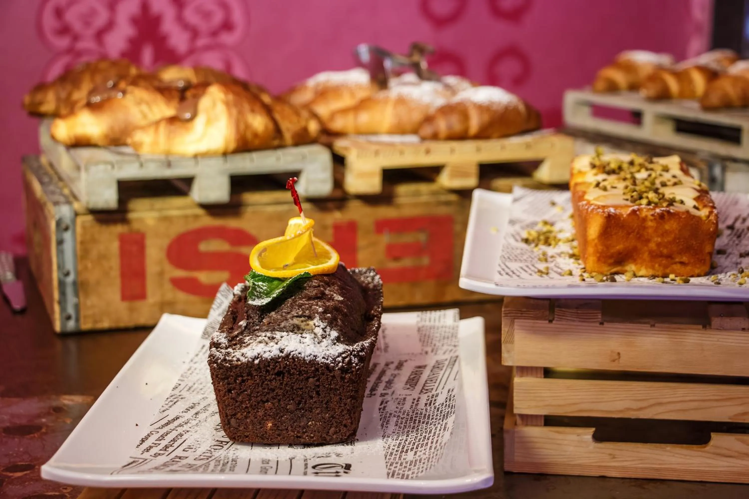 Food and drinks in Hotel Perla - The storyhoteller