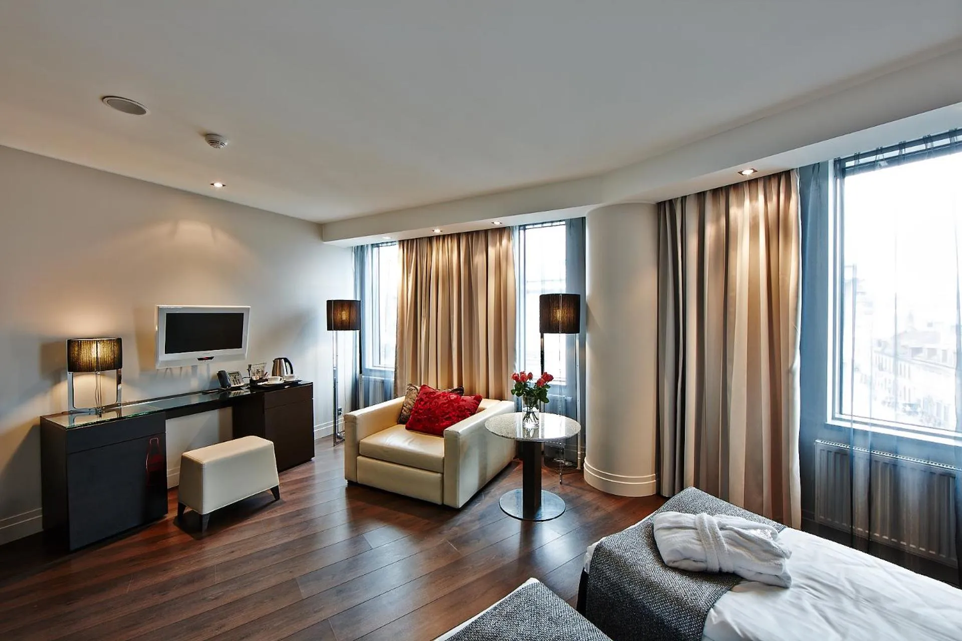 TV and multimedia, Bed in Tallink Hotel Riga