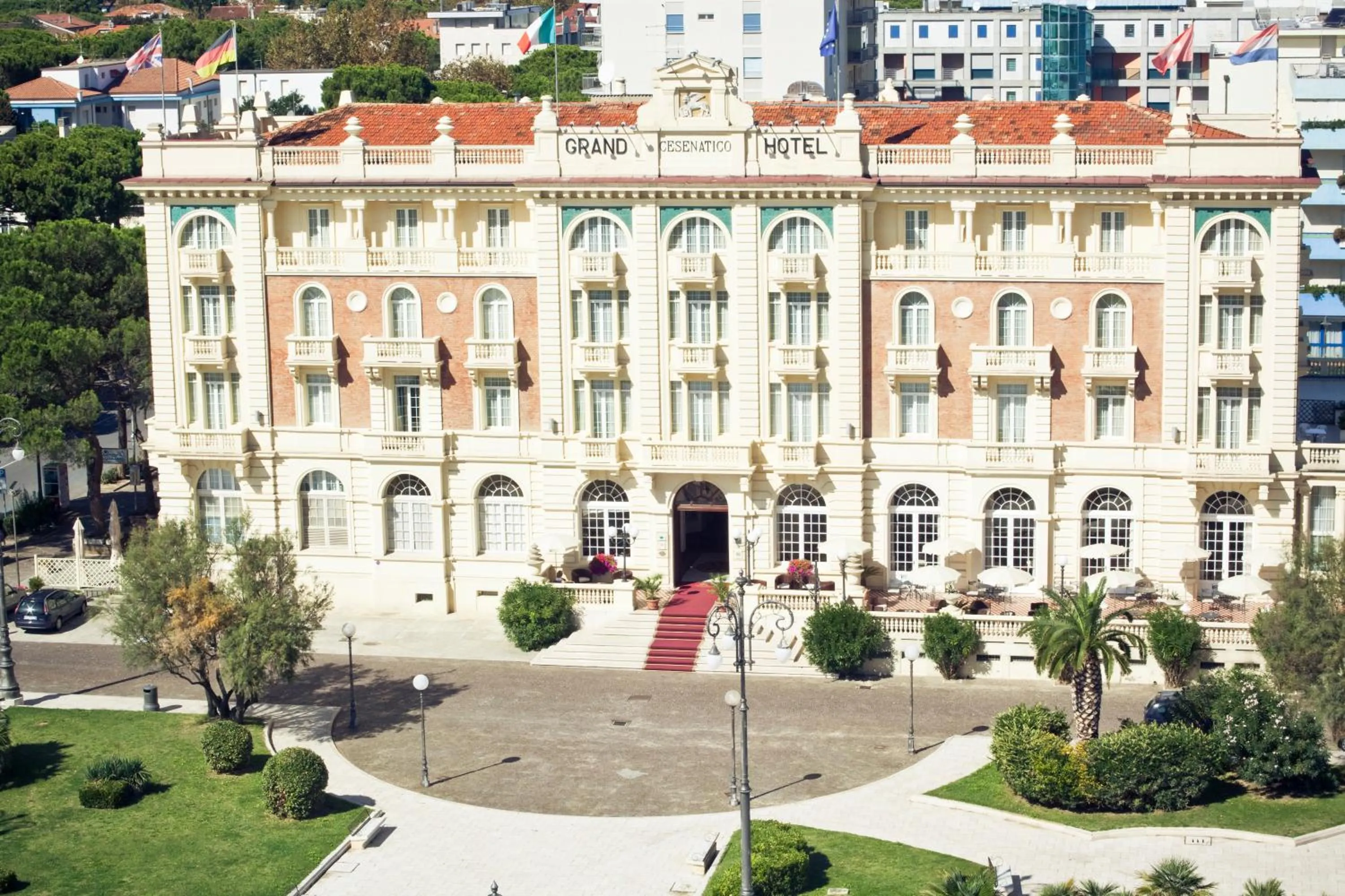 Facade/entrance in Grand Hotel Cesenatico