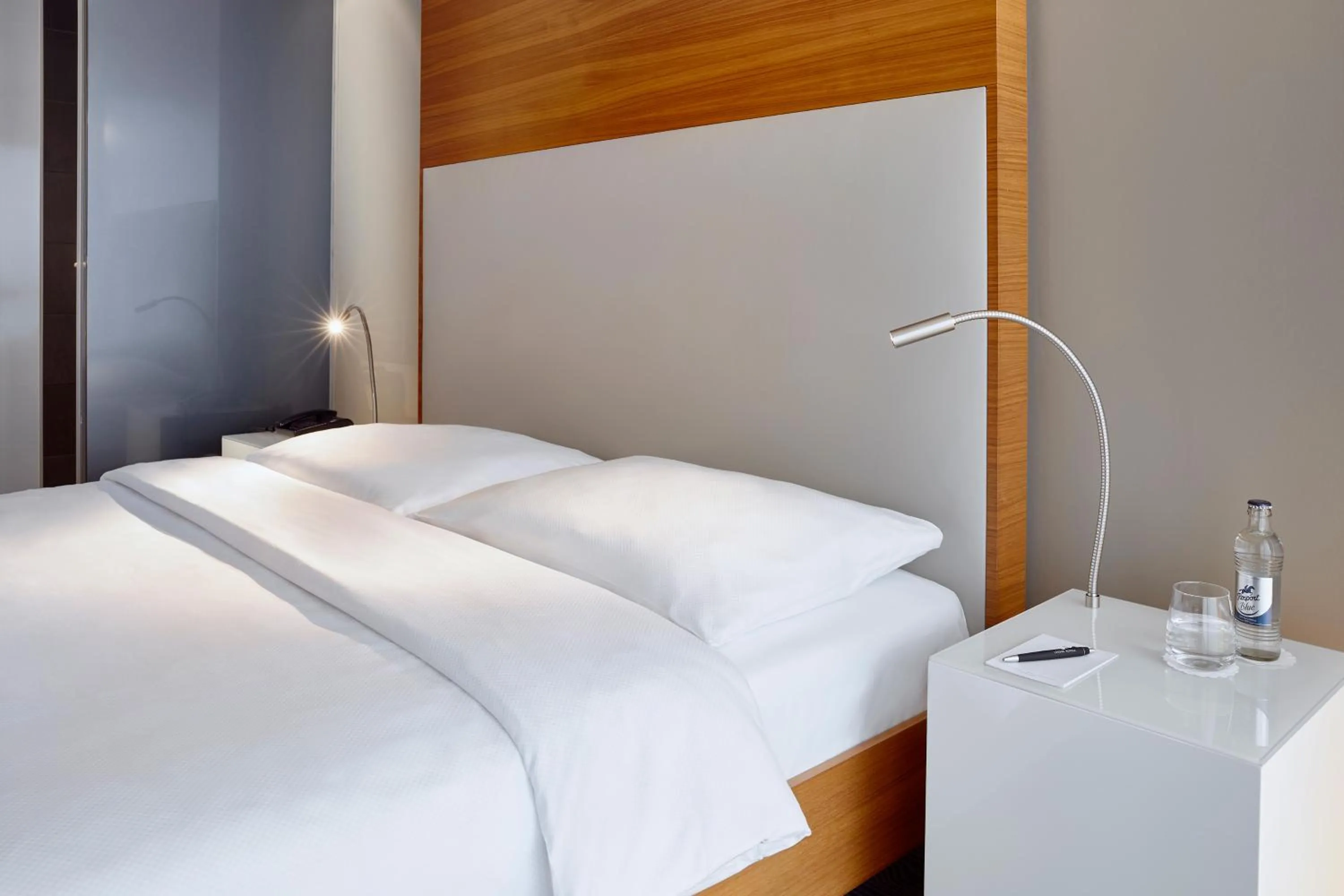 Bed in LEGERE HOTEL Luxembourg