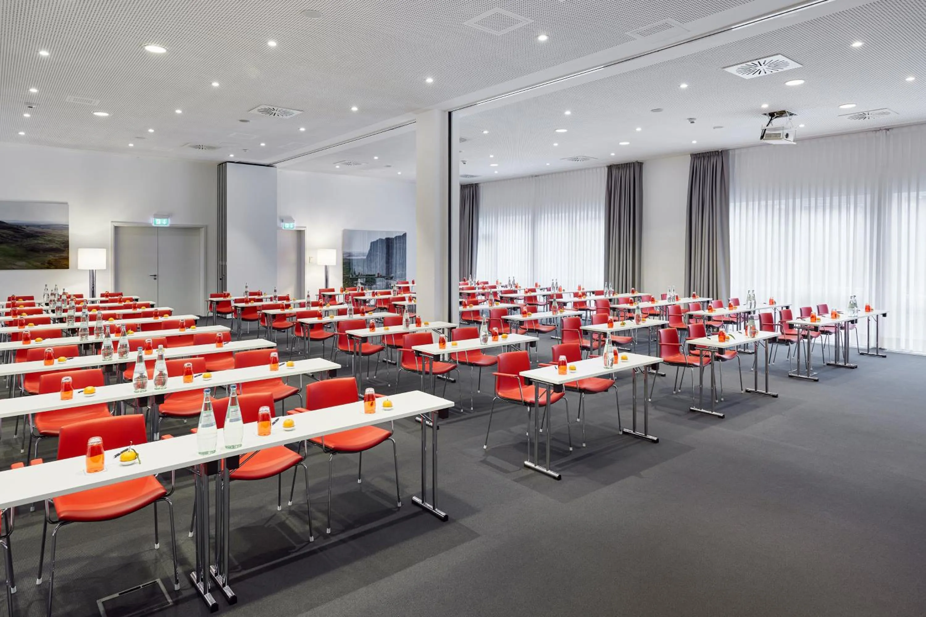 Business facilities in LEGERE HOTEL Luxembourg