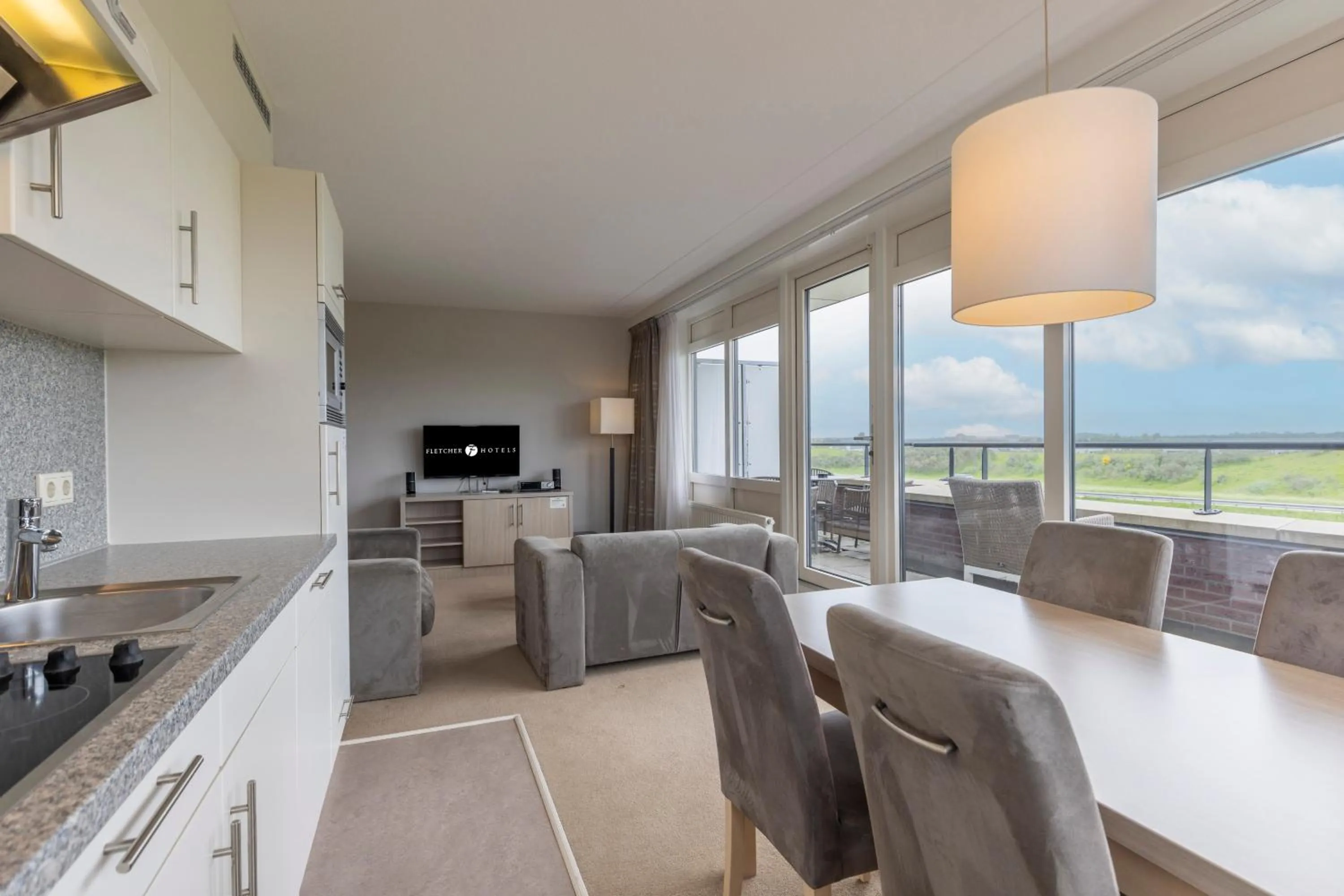 Dining area in Fletcher Wellness-Hotel Kamperduinen