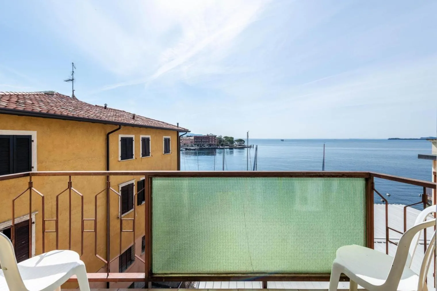 Natural landscape in Garda Sol SPA Hotel & Appartamenti