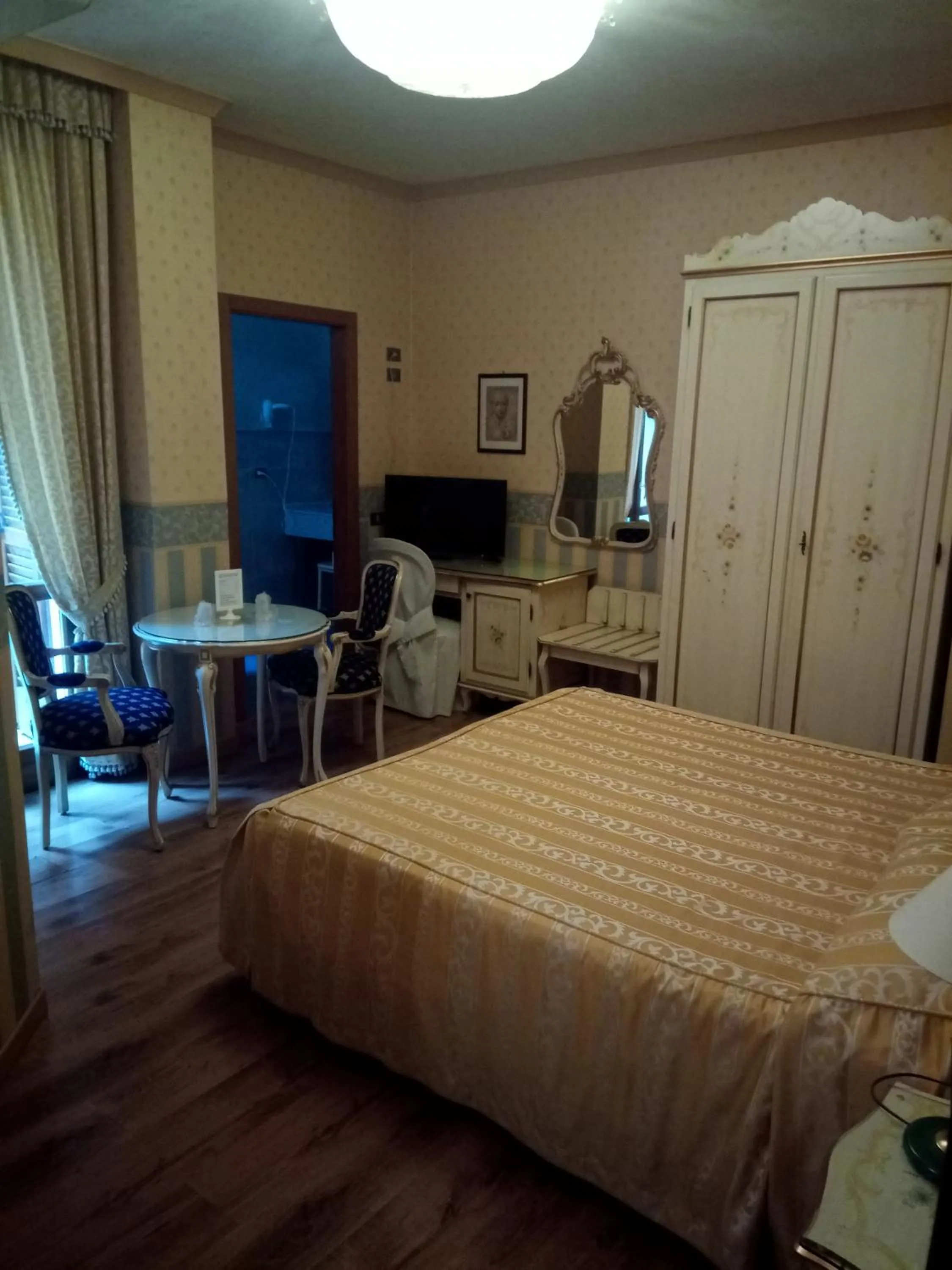 Bedroom, Bed in Garda Sol SPA Hotel & Appartamenti