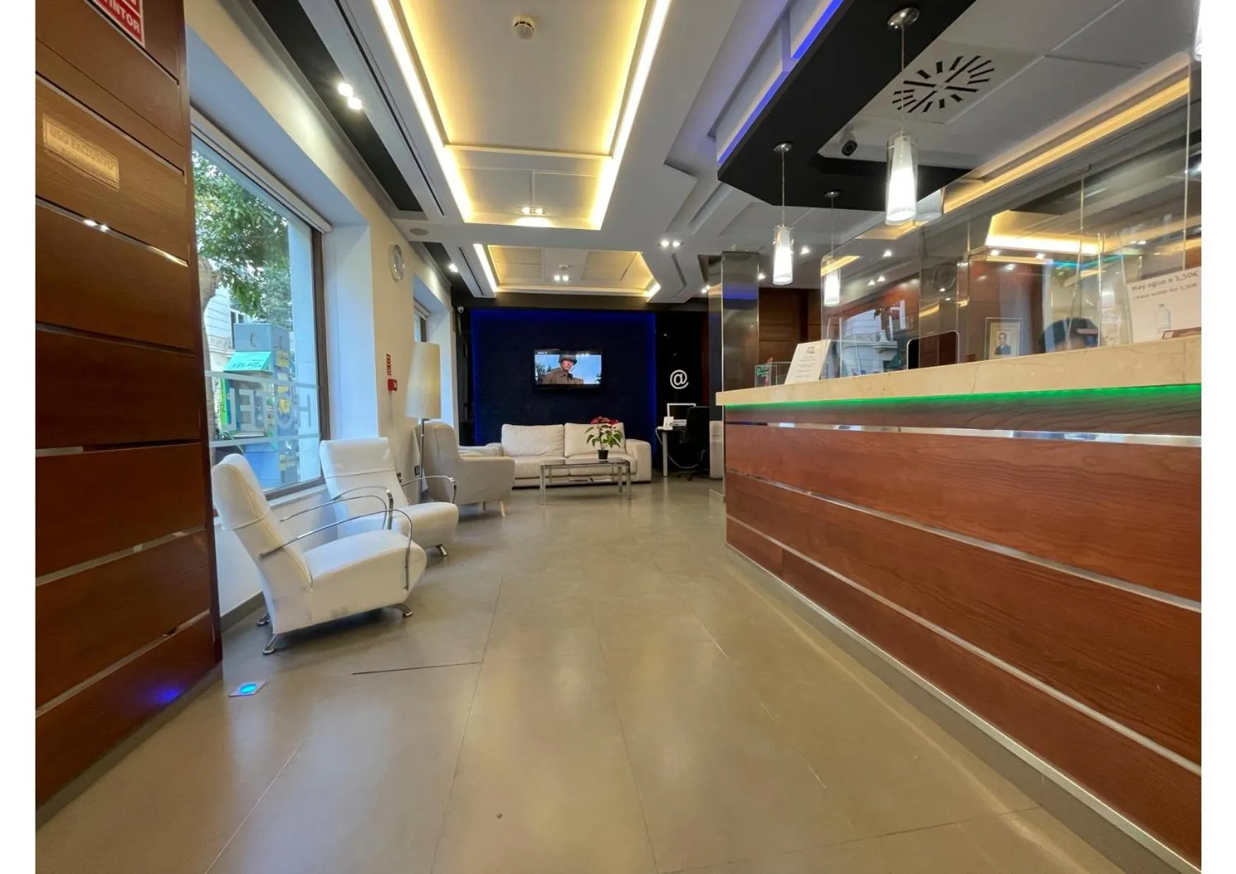 Lobby or reception in Castilla Guerrero