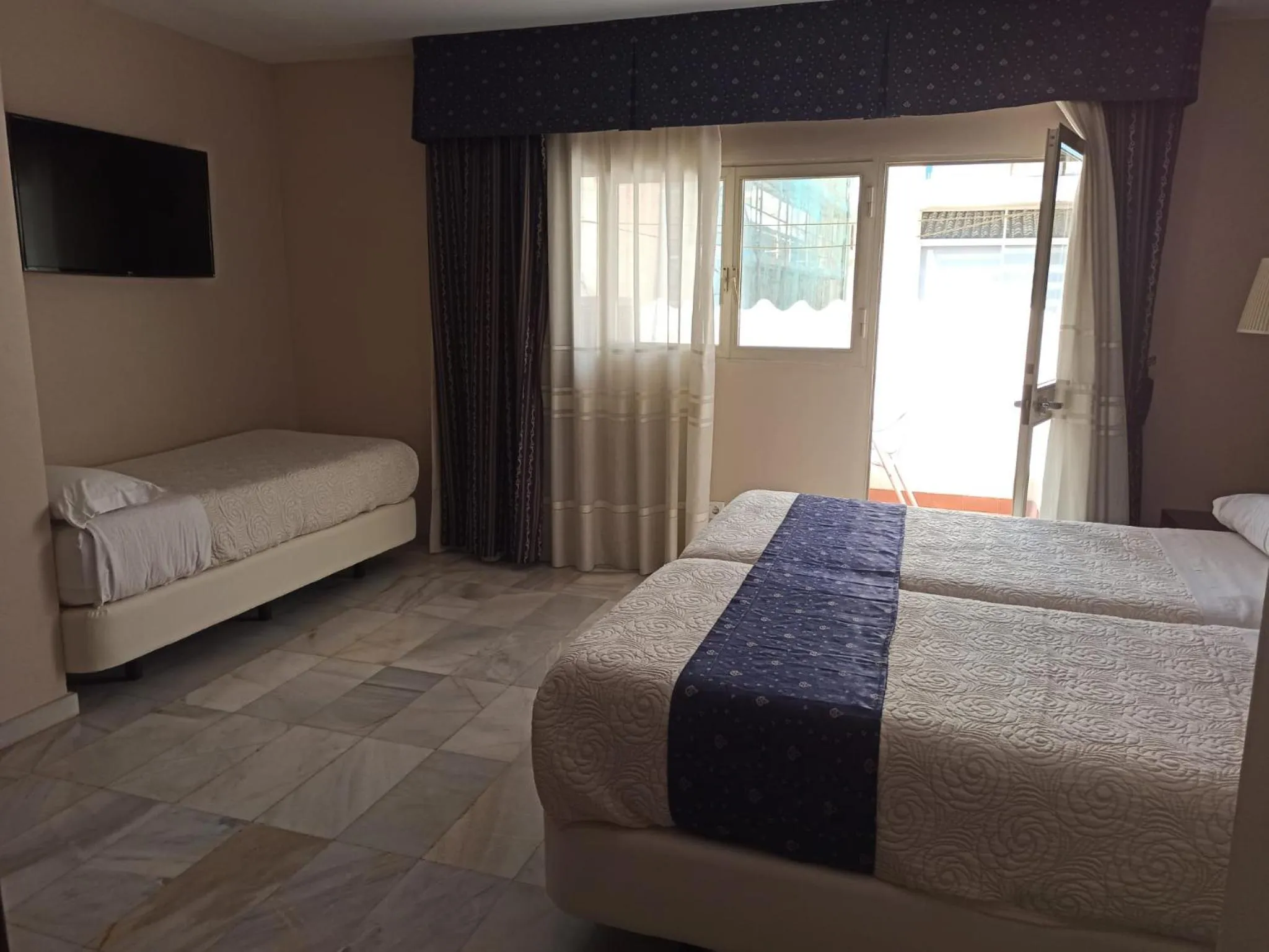 Standard Triple Studio in Castilla Guerrero