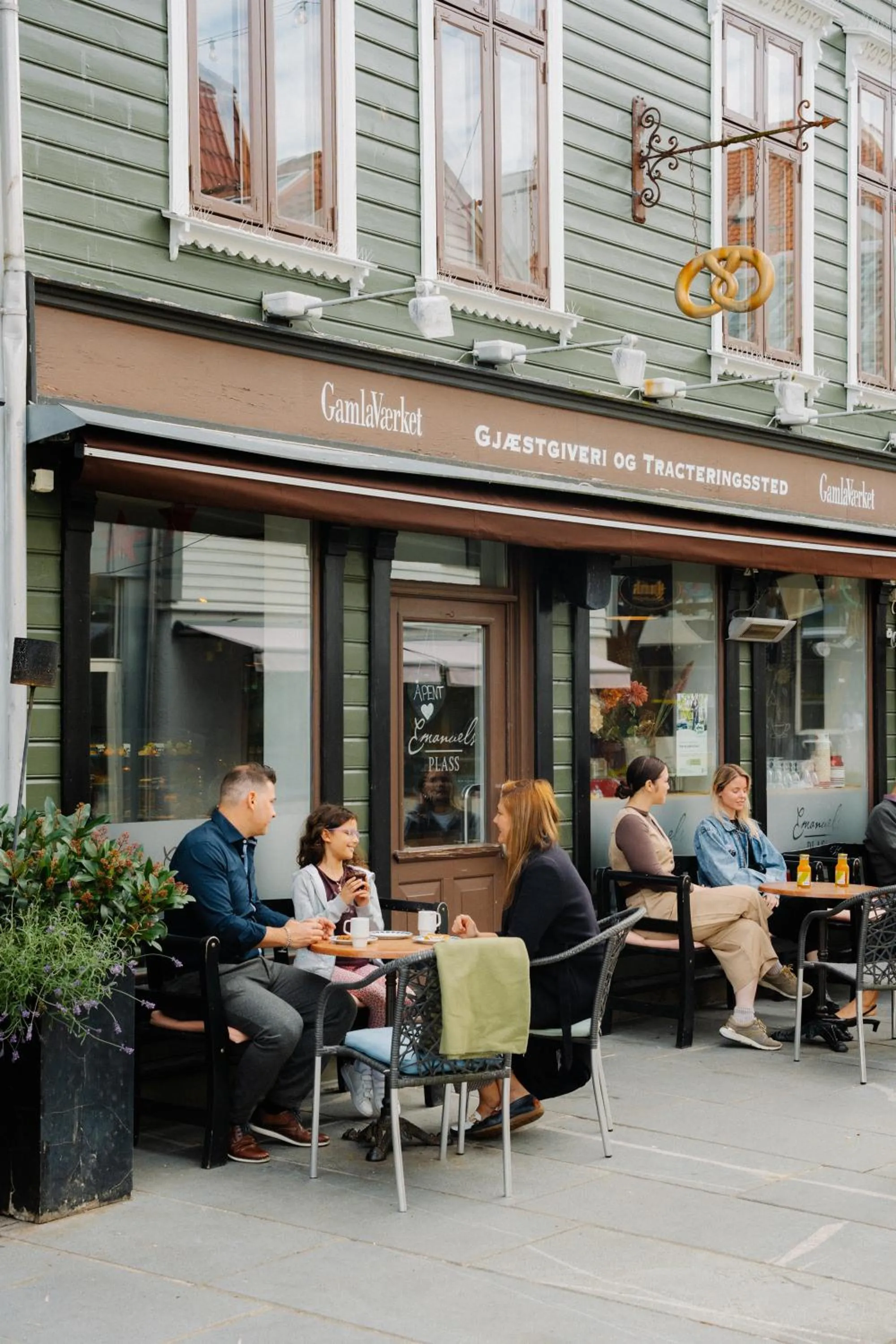 Restaurant/places to eat in GamlaVærket Gjæstgiveri og Tracteringssted