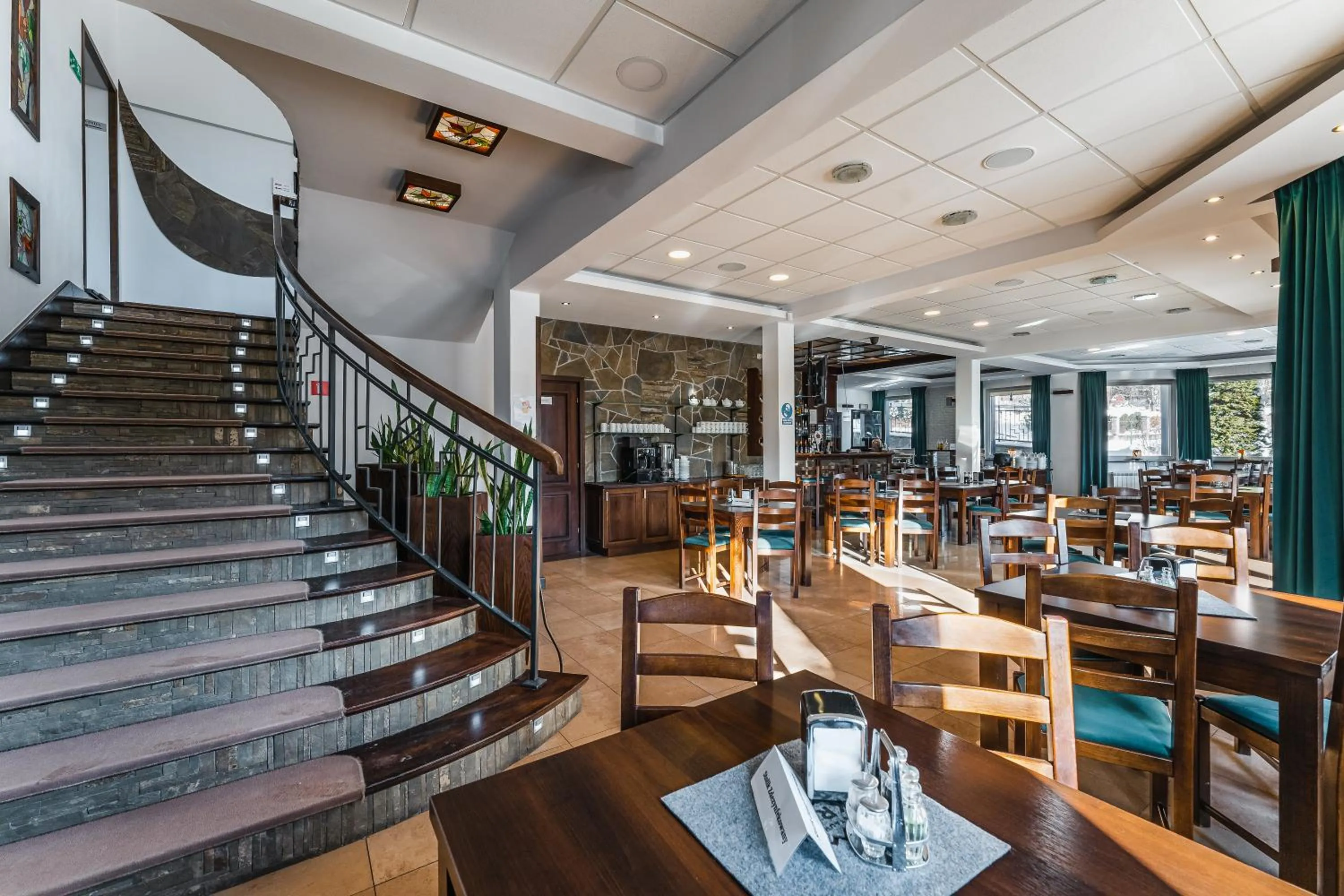 Restaurant/places to eat in Hotel Smile Pieniny