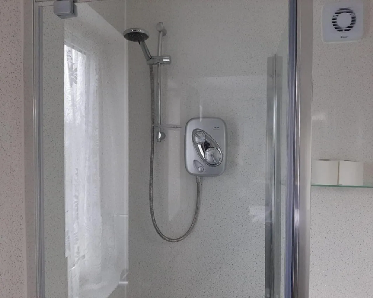 Bathroom in Seacroft Guest House