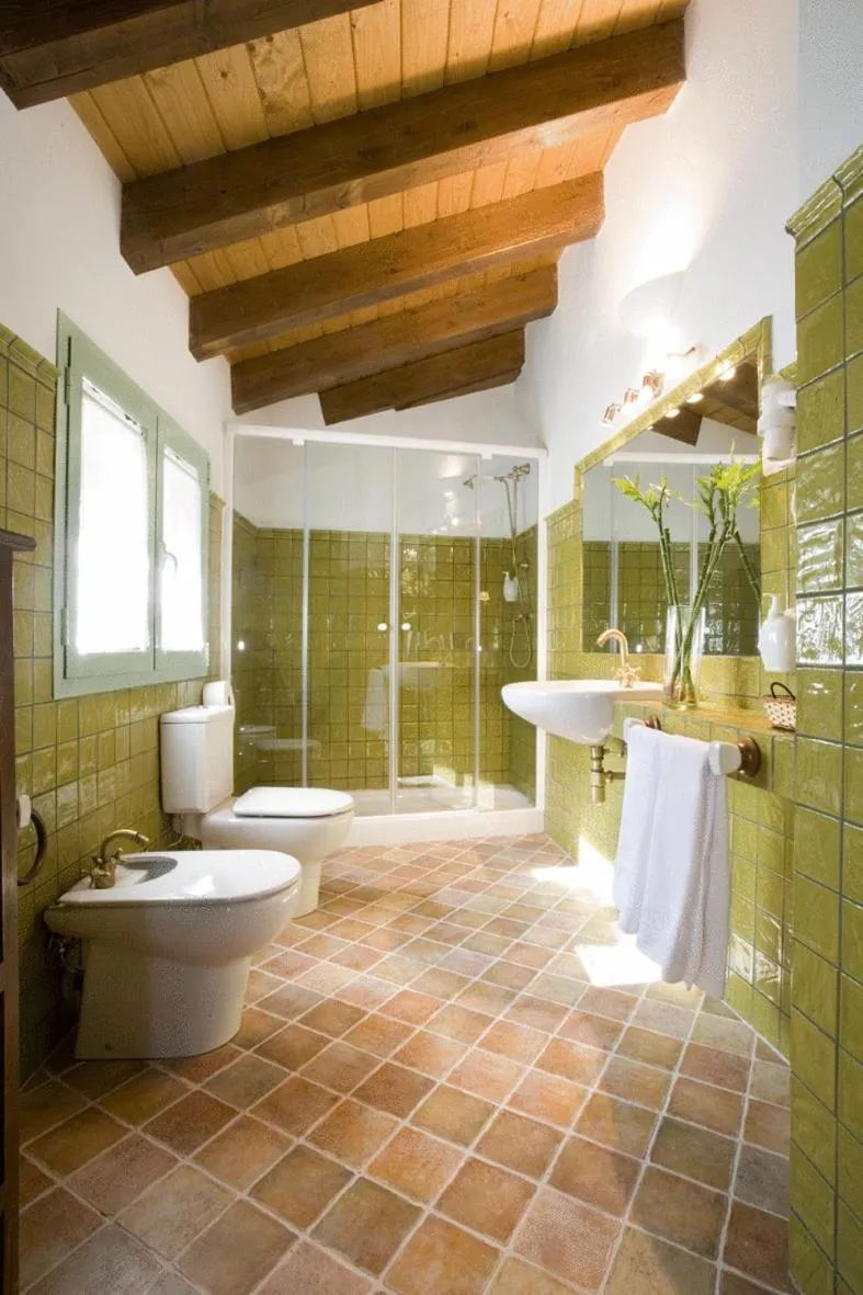Bathroom in Hotel Rural El Pilaret