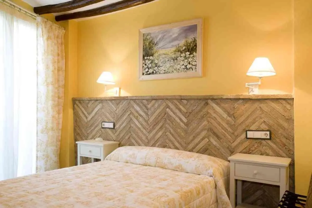 Photo of the whole room, Bed in Hotel Rural El Pilaret