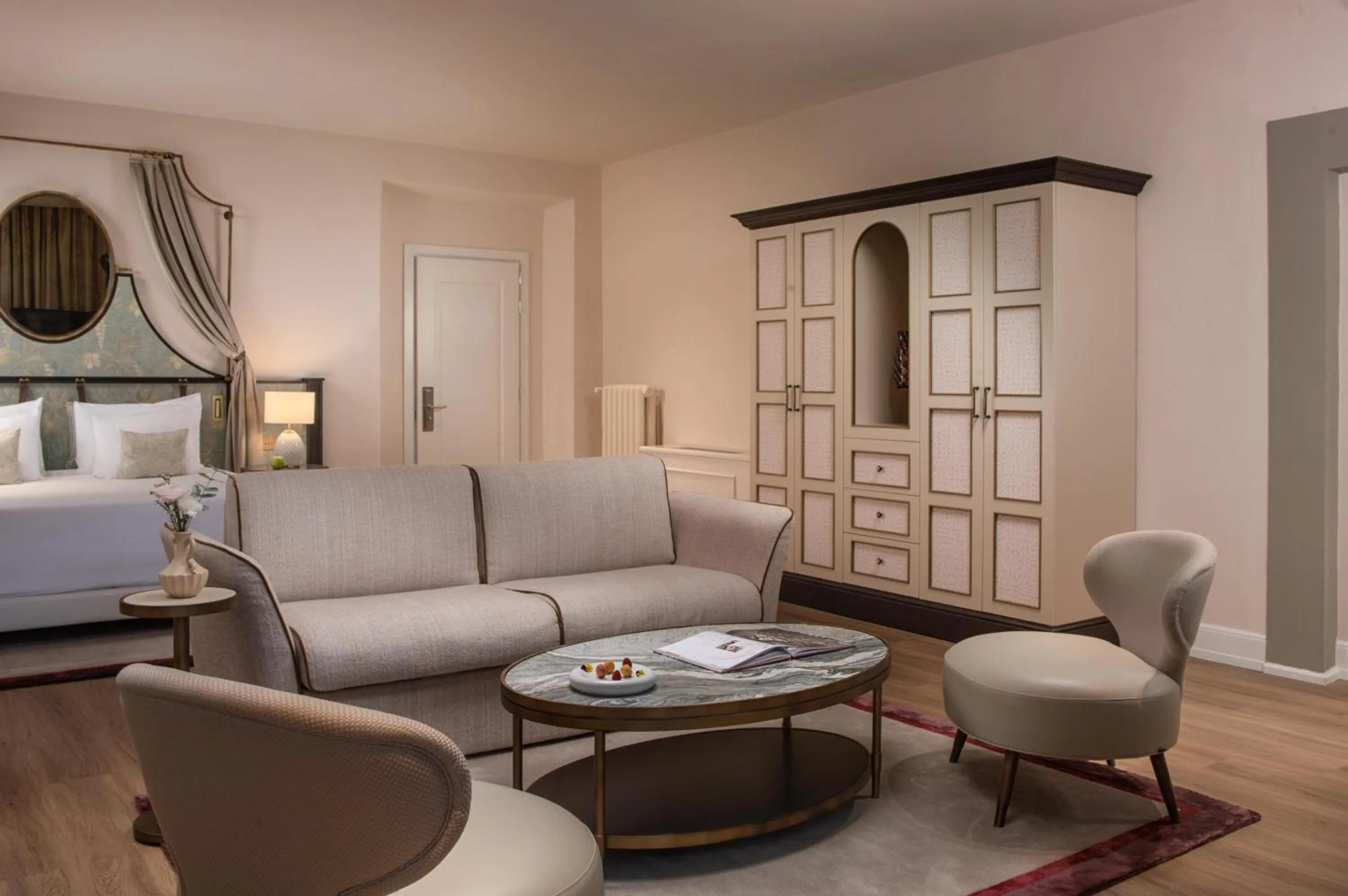 Bedroom, Bed in NH Collection Firenze Porta Rossa