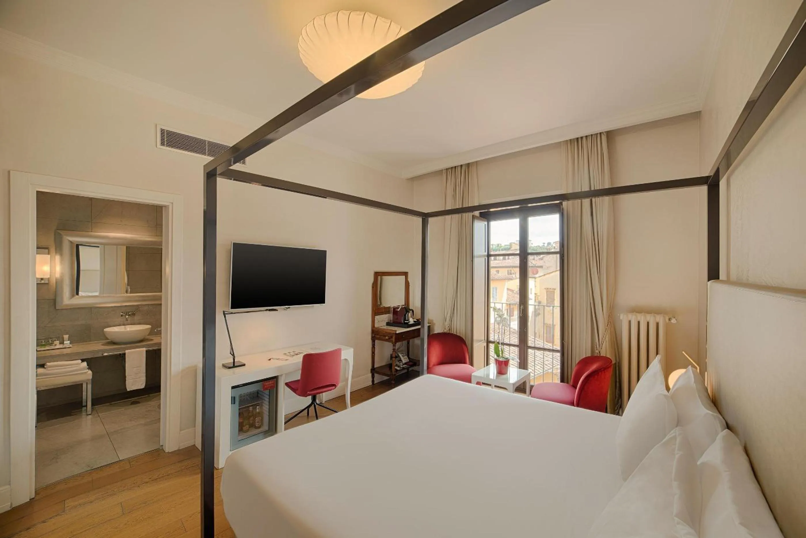 Bedroom, Bed in NH Collection Firenze Porta Rossa