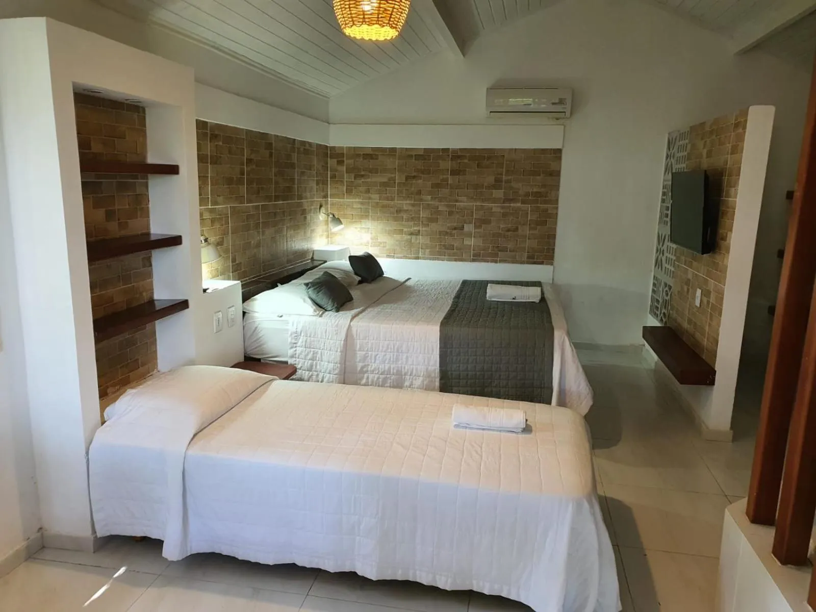 Bed in Hotel Marinas