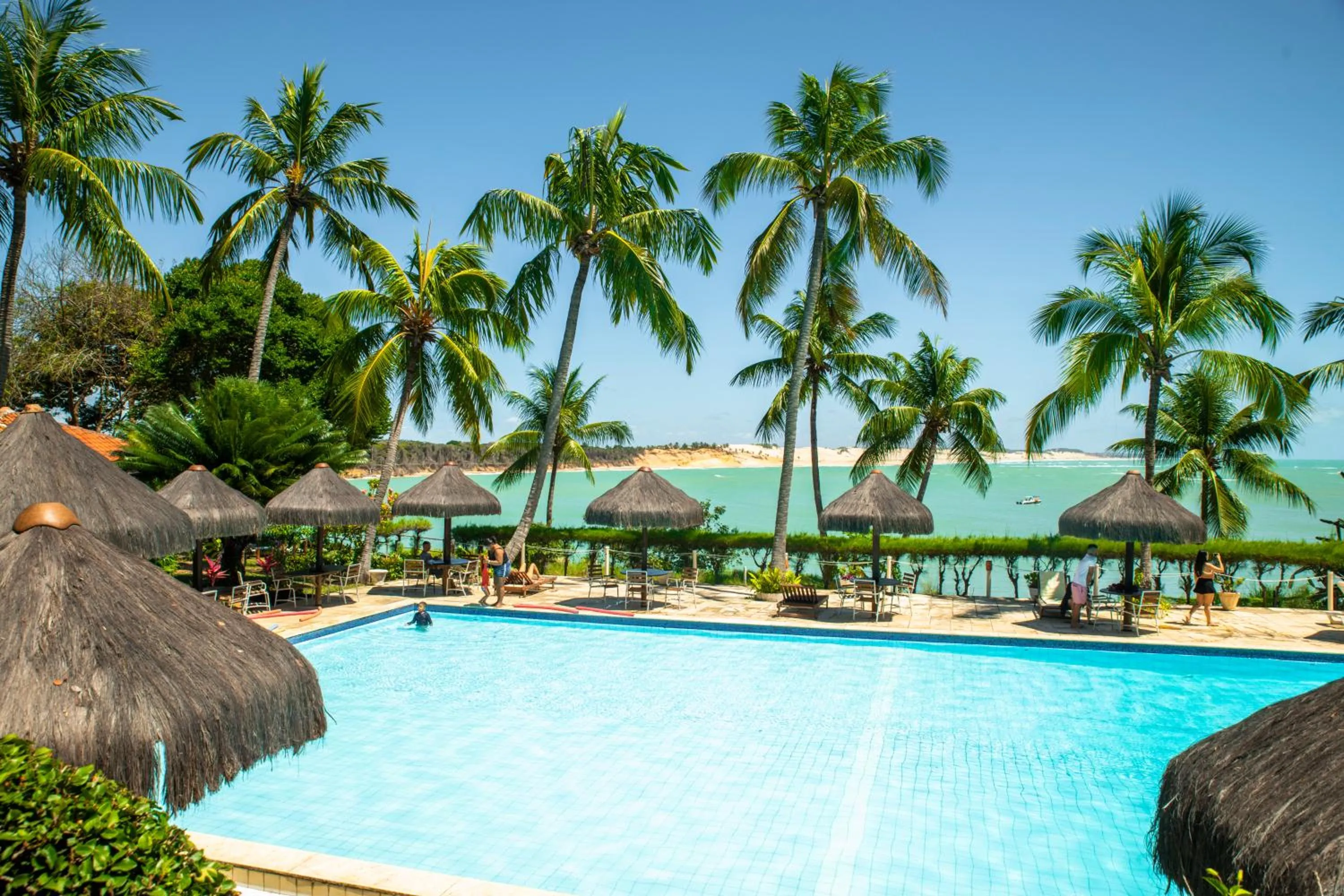 Pool view in Hotel Marinas