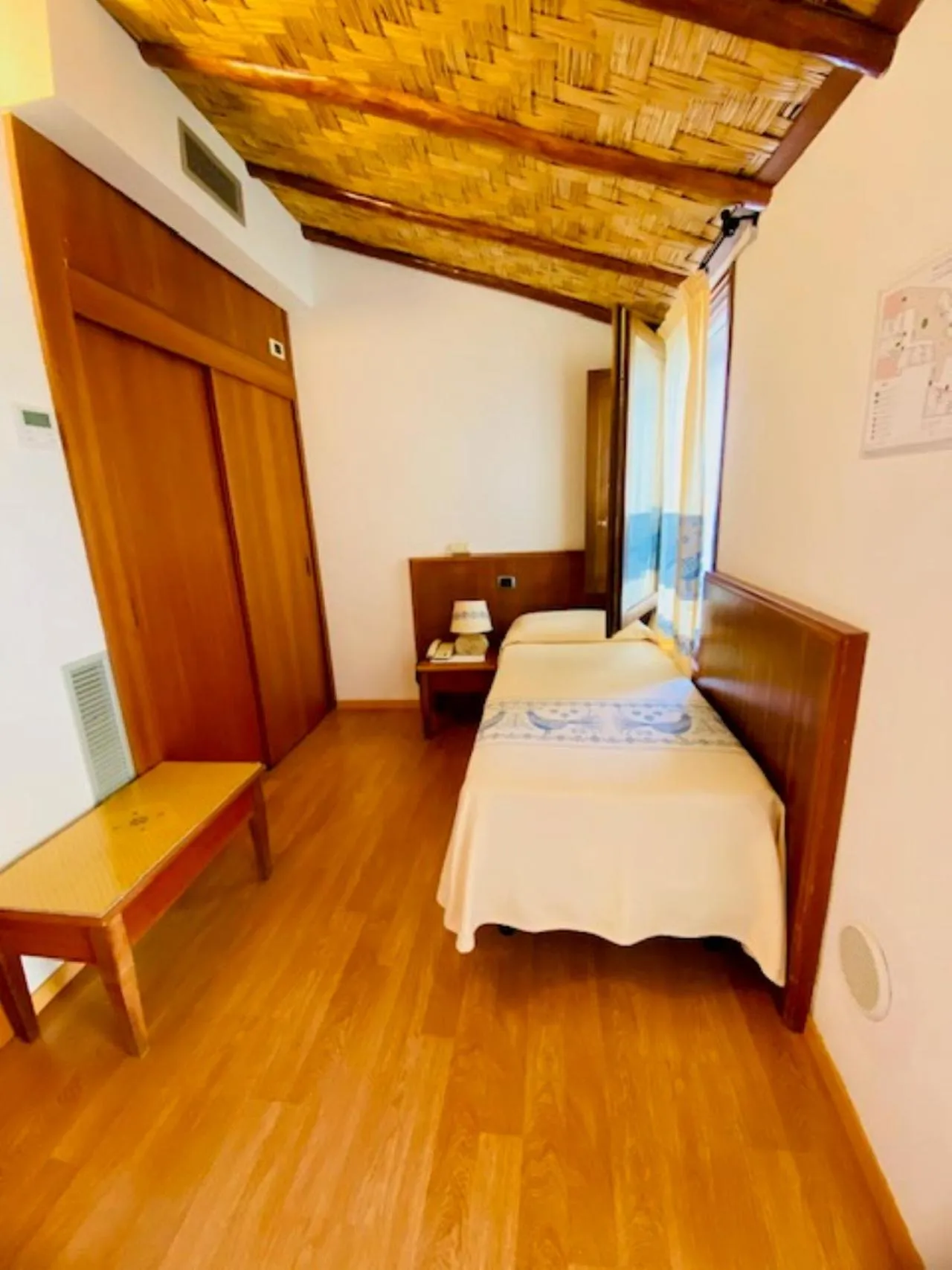 Bed in Hotel Villa Canu