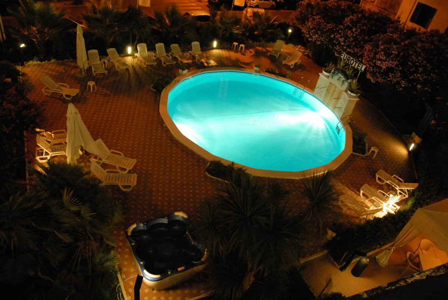 Swimming pool in Eurotel
