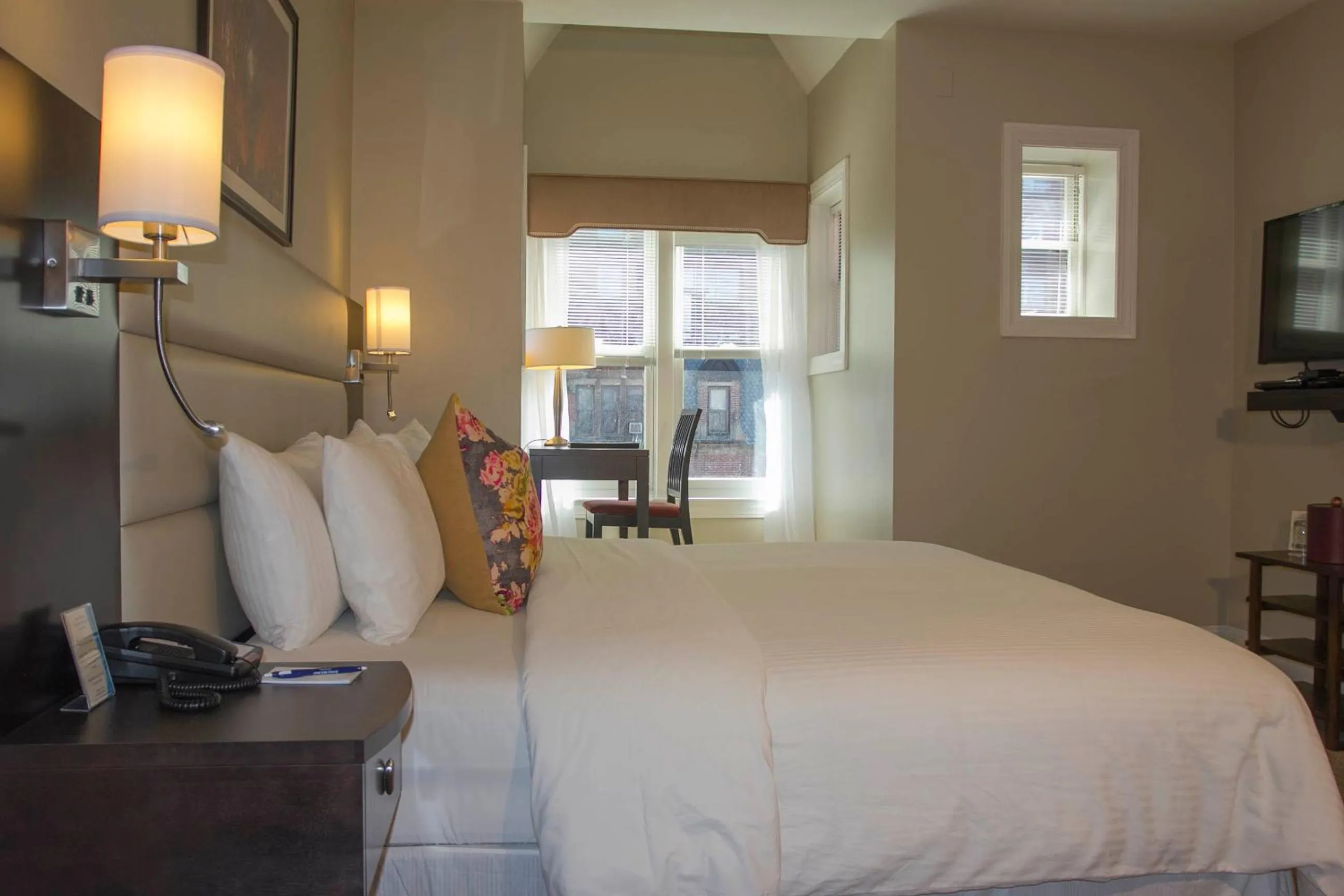 Bed in Newbury Guest House