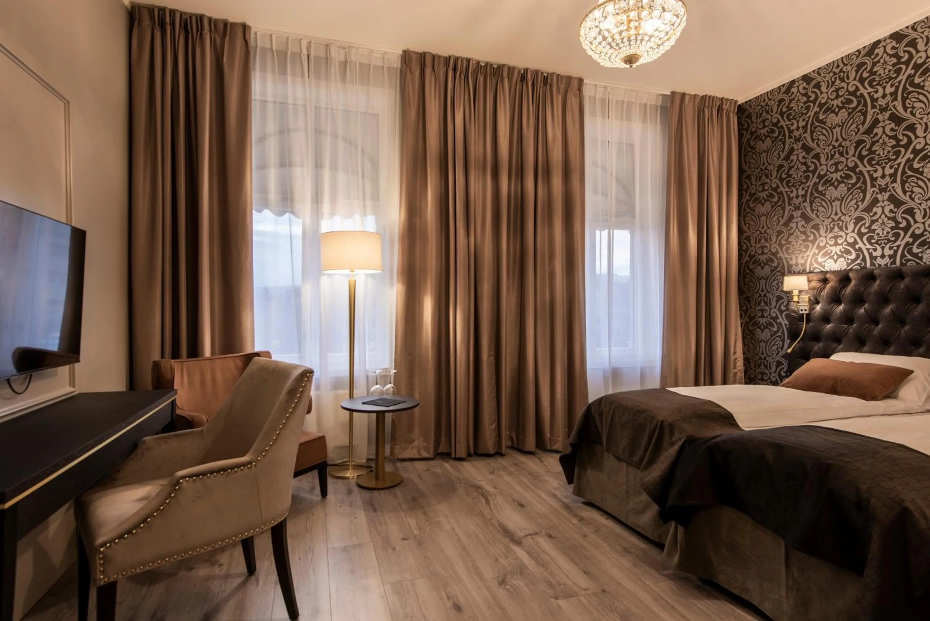 Photo of the whole room, Bed in Home Hotel Grand Gjøvik