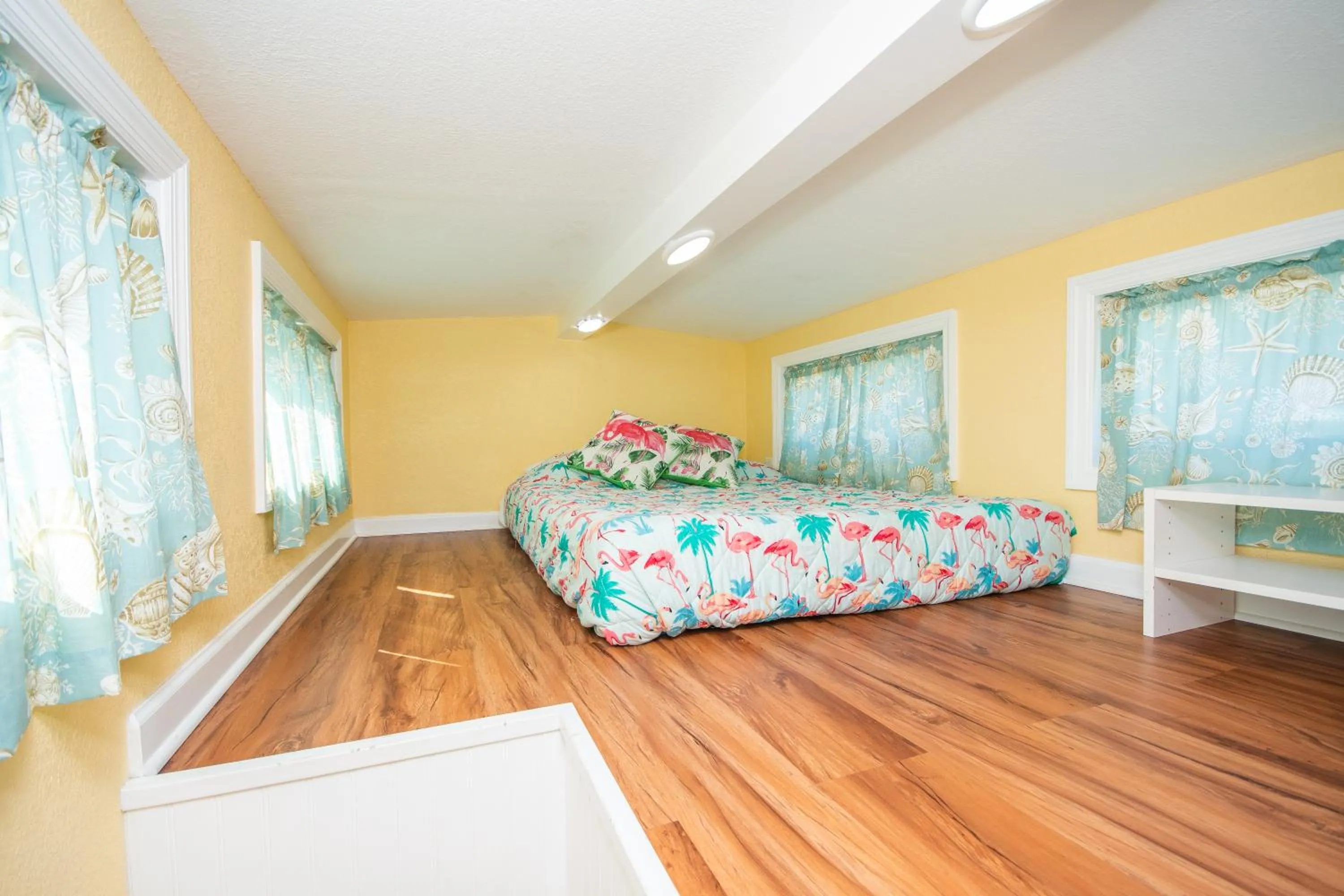 Bed in Tiny House Siesta