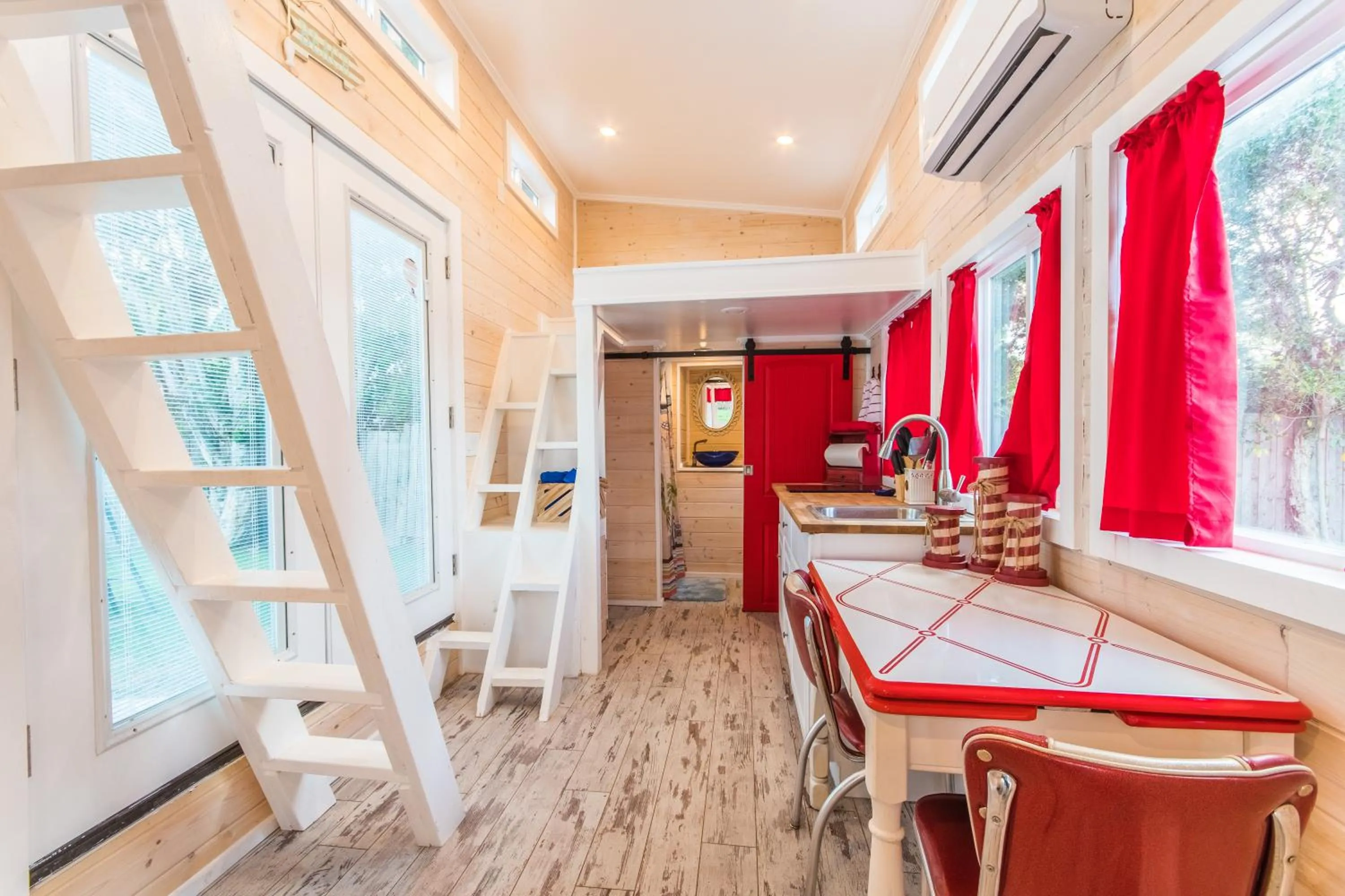 Kitchen or kitchenette in Tiny House Siesta