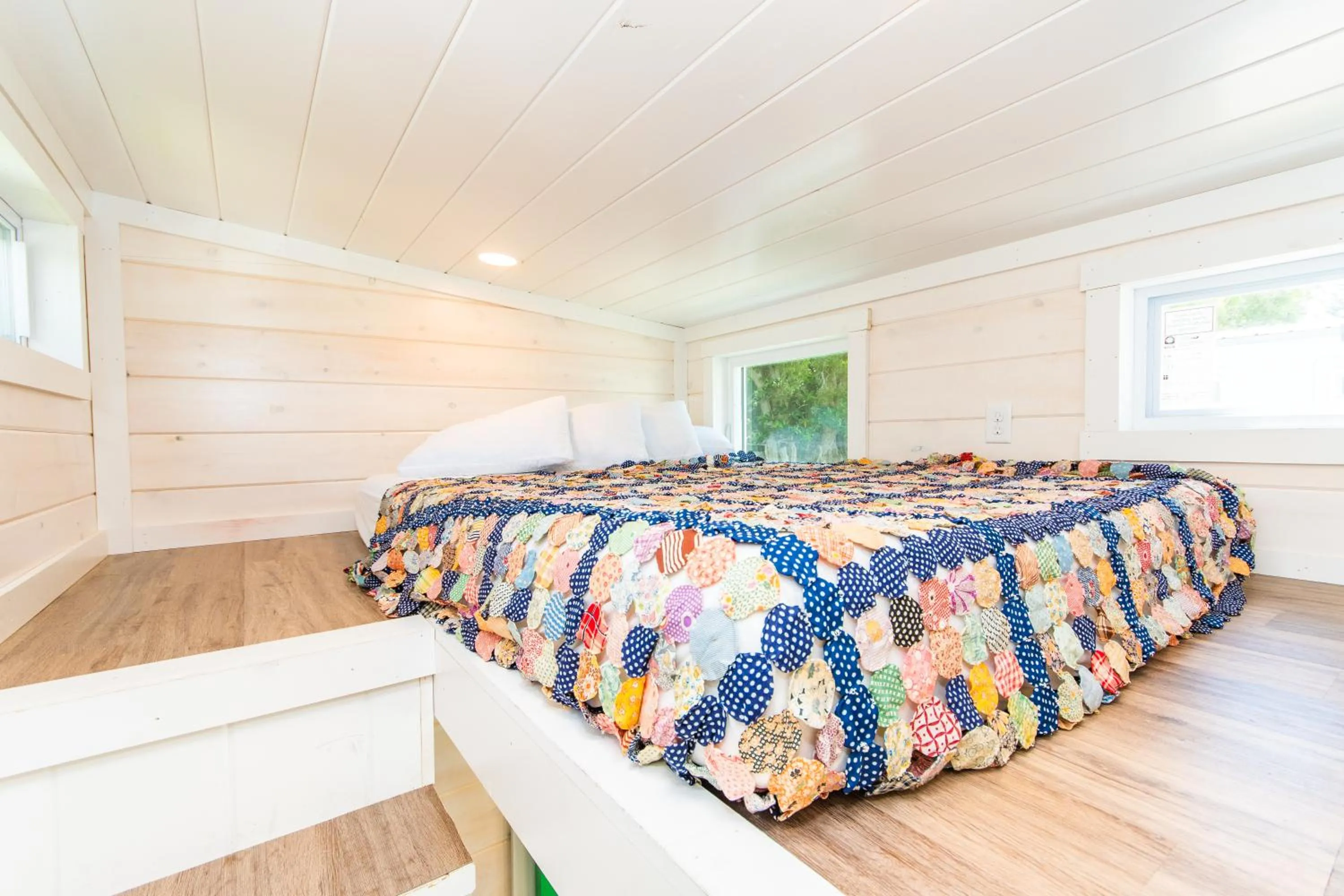 Bed in Tiny House Siesta