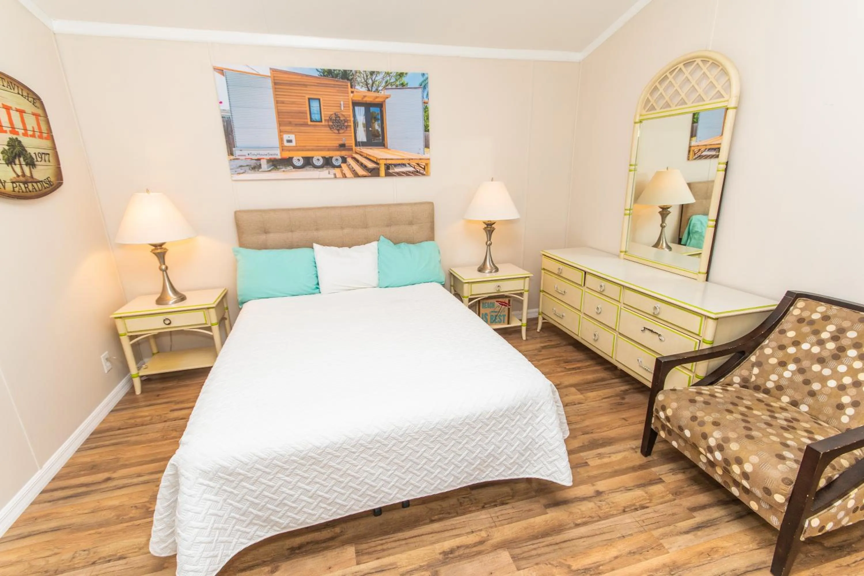 Bed in Tiny House Siesta