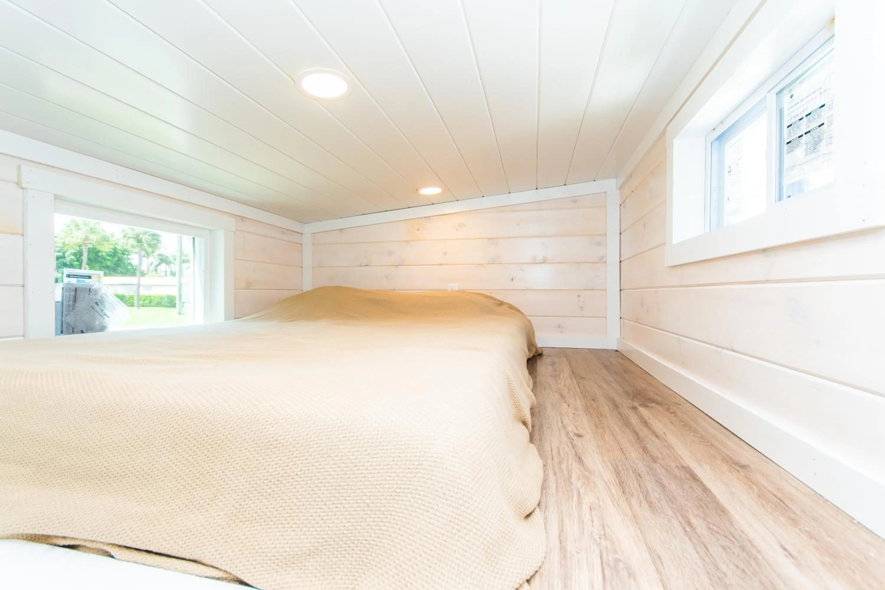 Bed in Tiny House Siesta