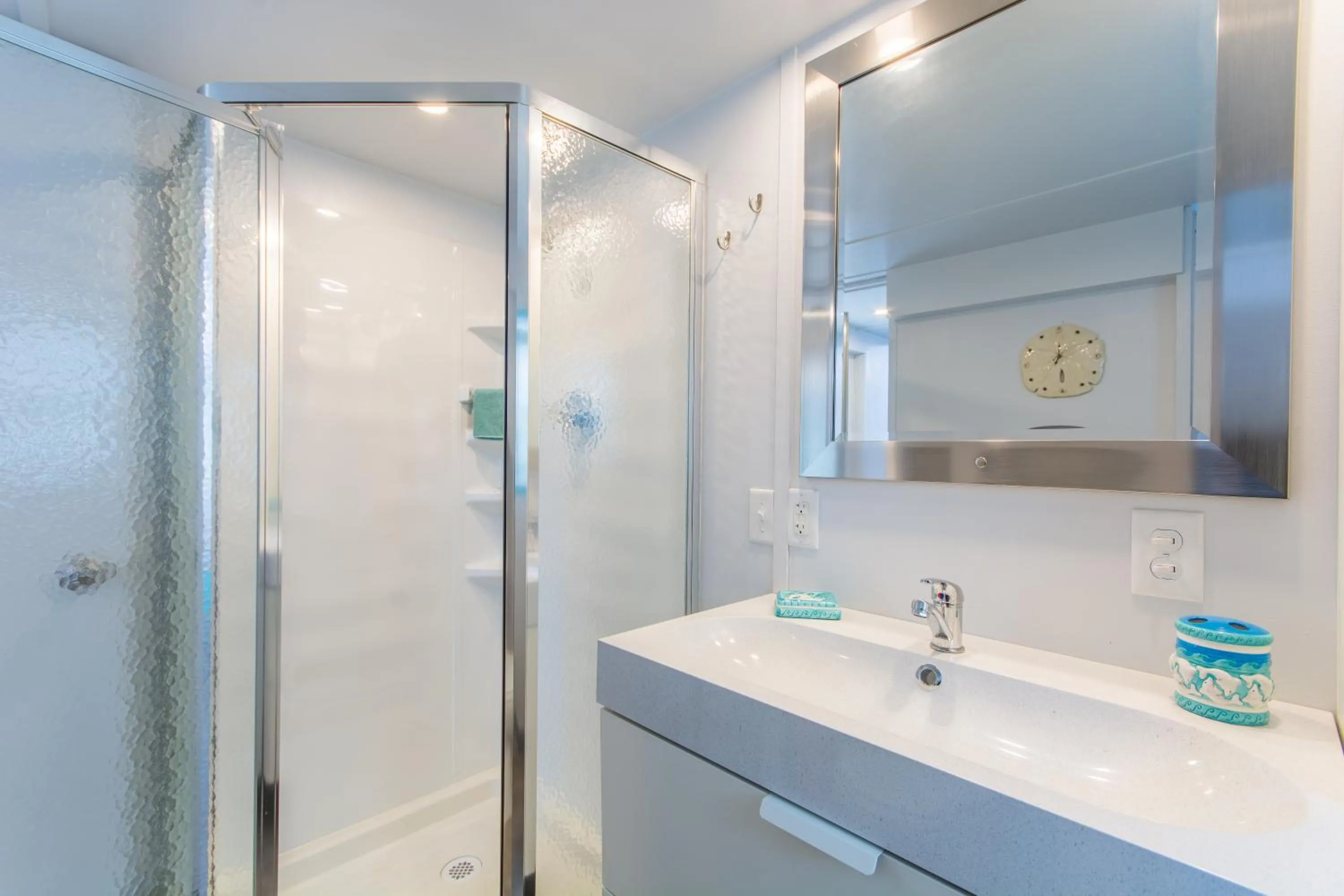 Bathroom in Tiny House Siesta
