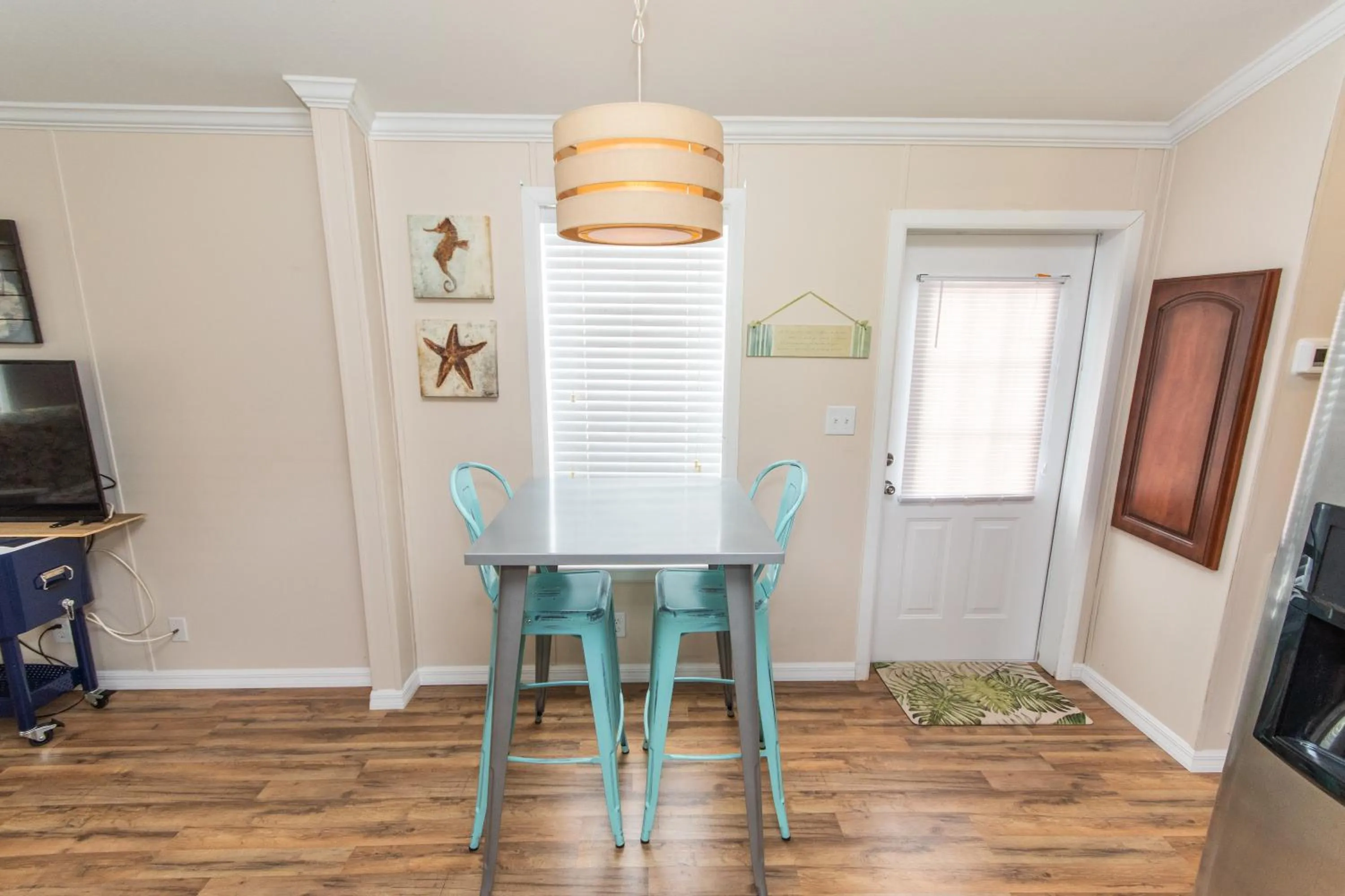 TV and multimedia in Tiny House Siesta