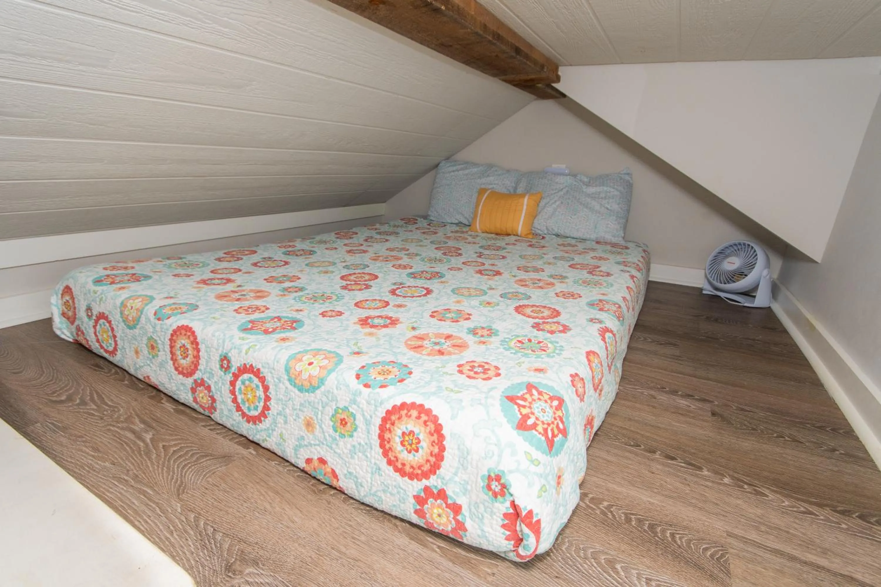 Bed in Tiny House Siesta