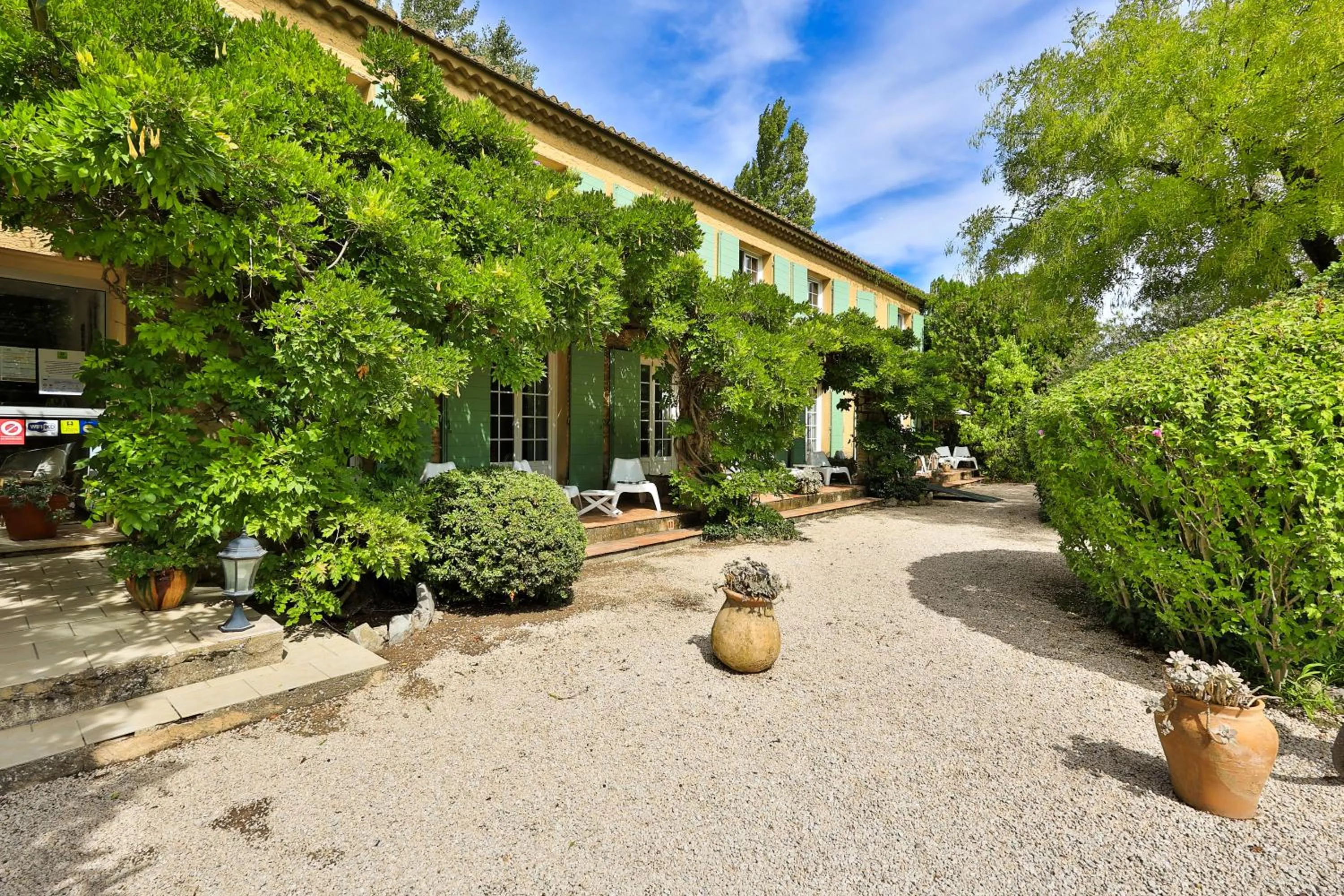 Property building in Logis Hôtel Castel Mouisson
