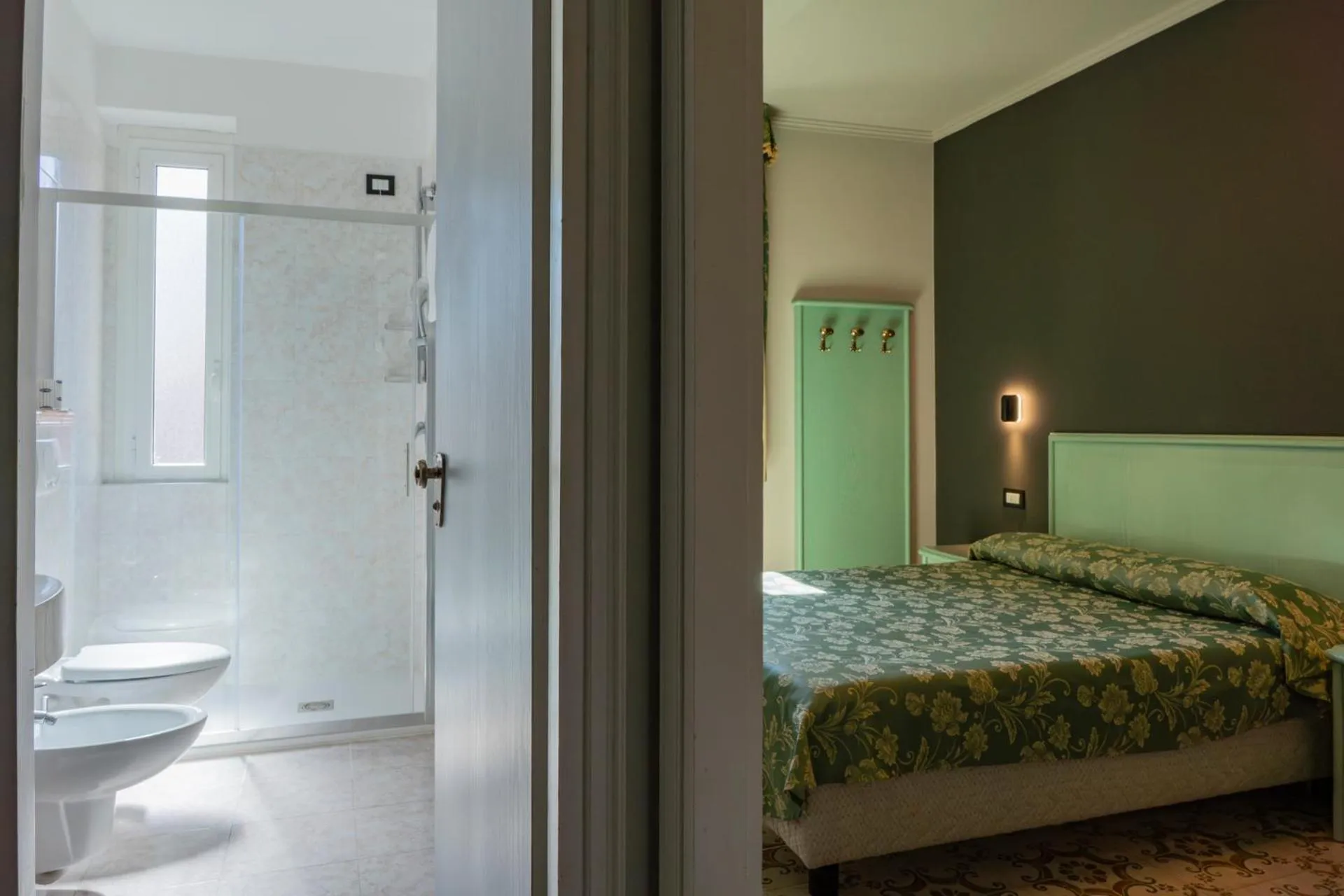 Bed in Cavour 30TRE - Hotel Moderno