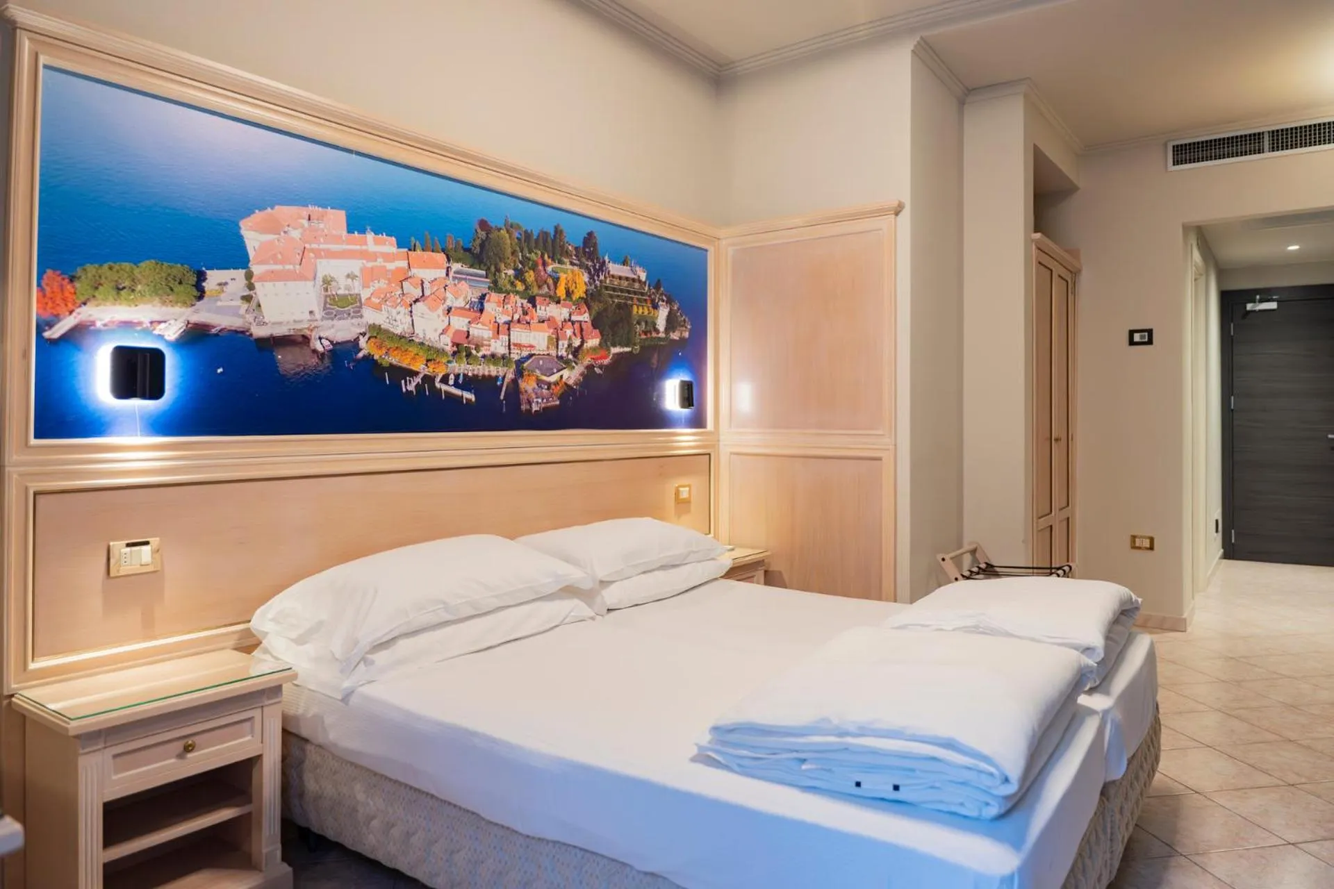 Photo of the whole room, Bed in Cavour 30TRE - Hotel Moderno