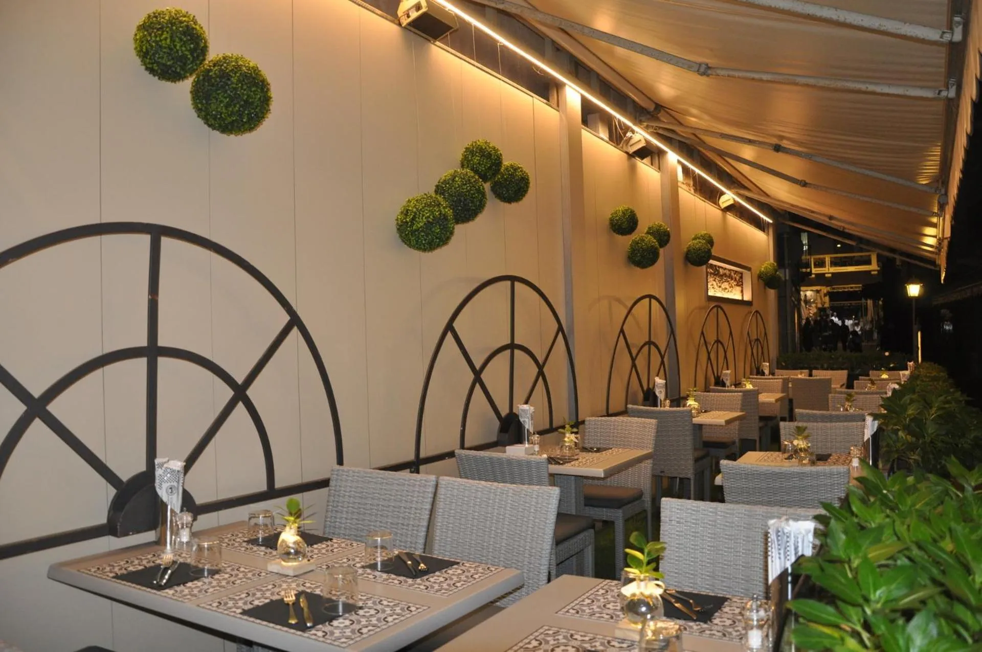 Patio in Cavour 30TRE - Hotel Moderno