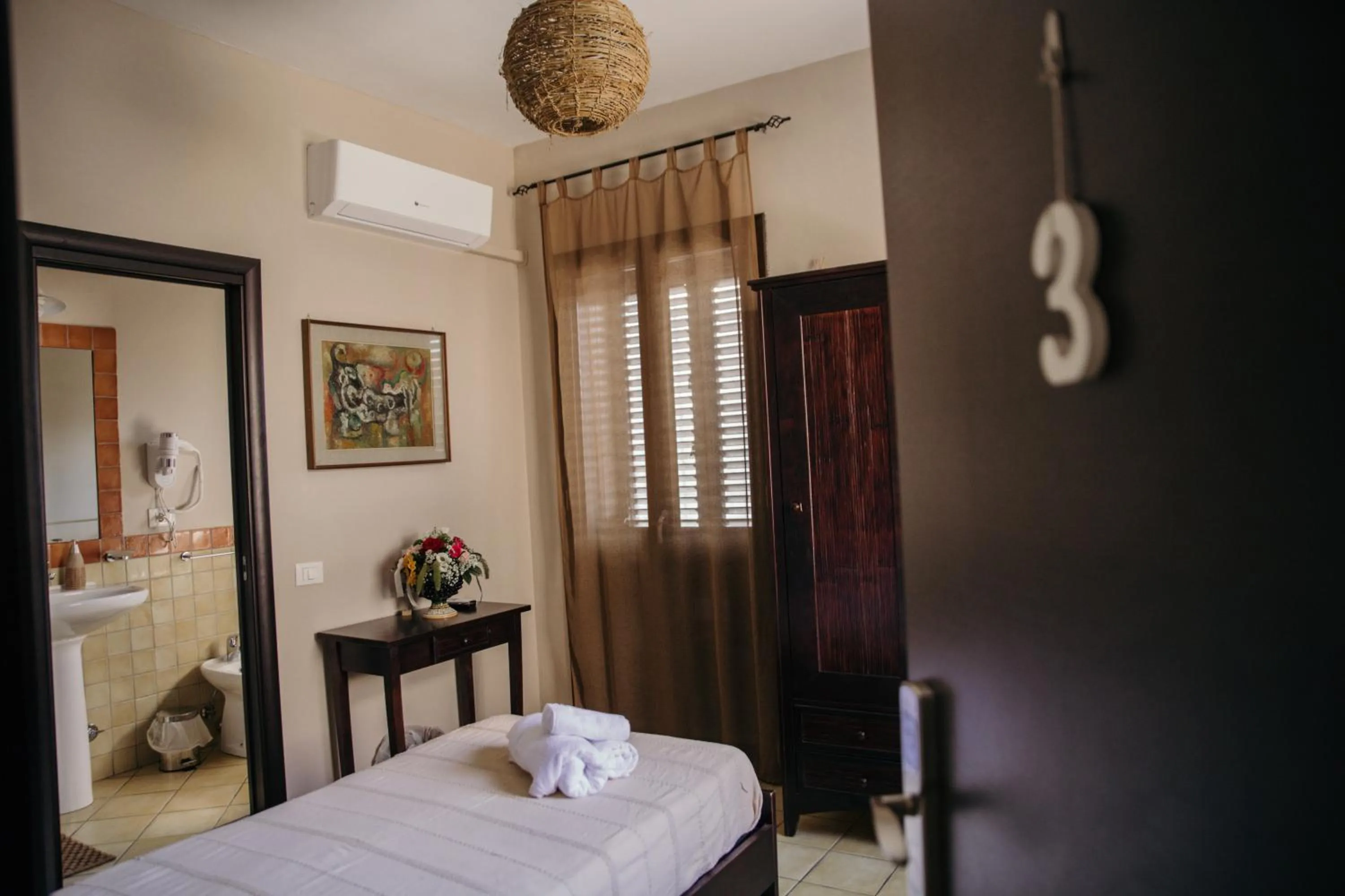 Photo of the whole room, Bed in Le Antiche Colonne