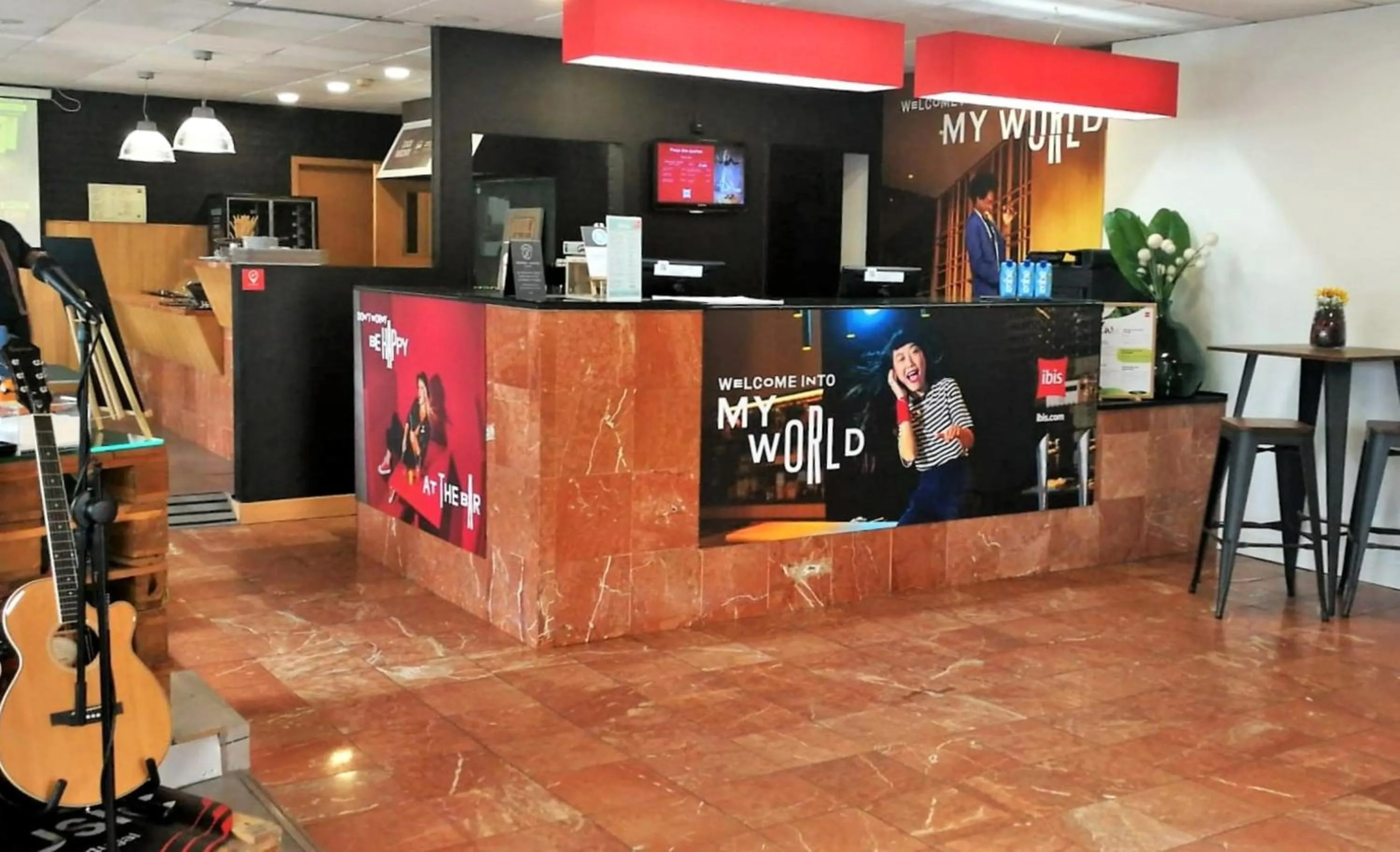 Lobby or reception in Hotel ibis Leiria Fatima
