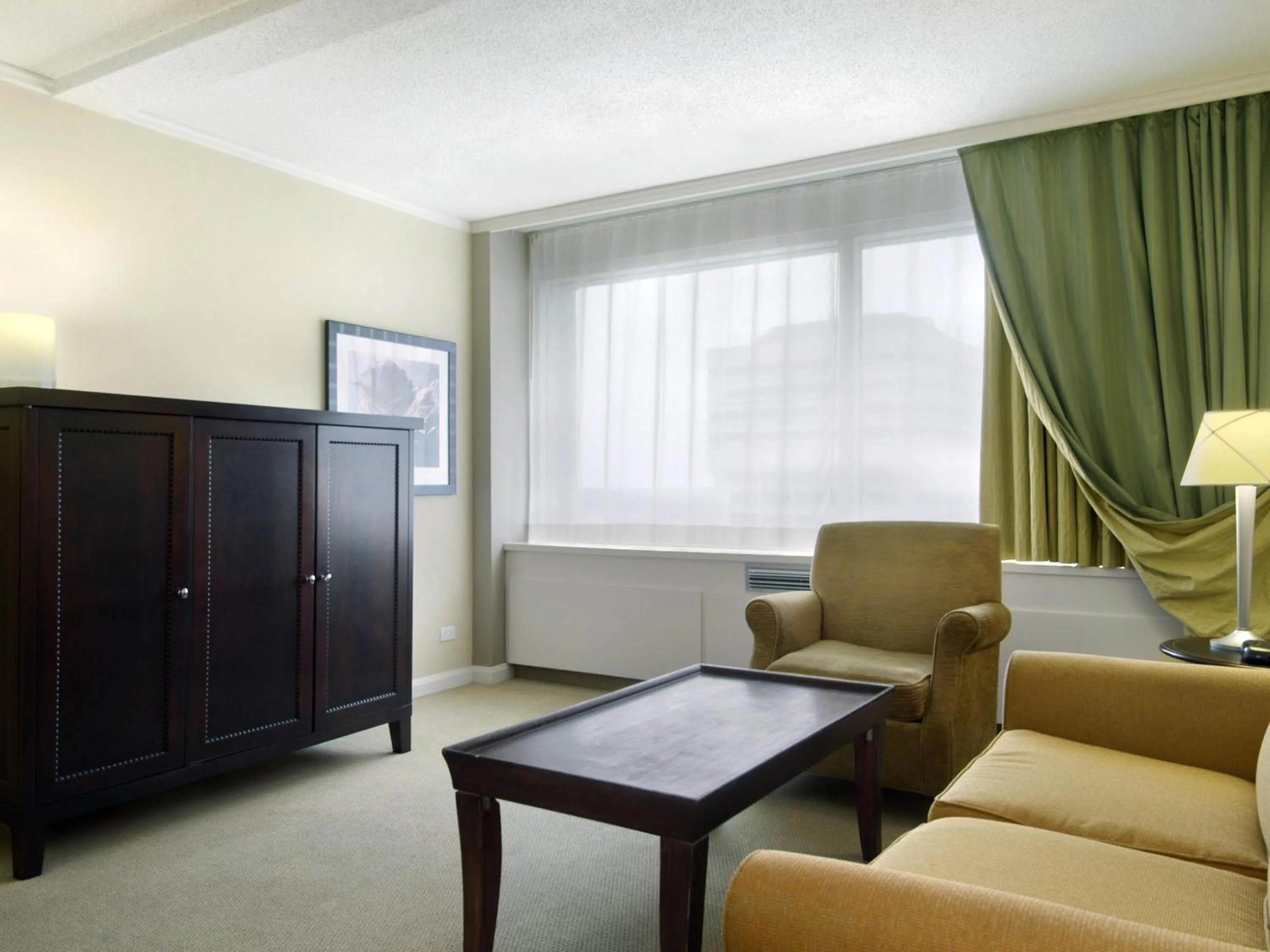 Bedroom in Fairmont Winnipeg