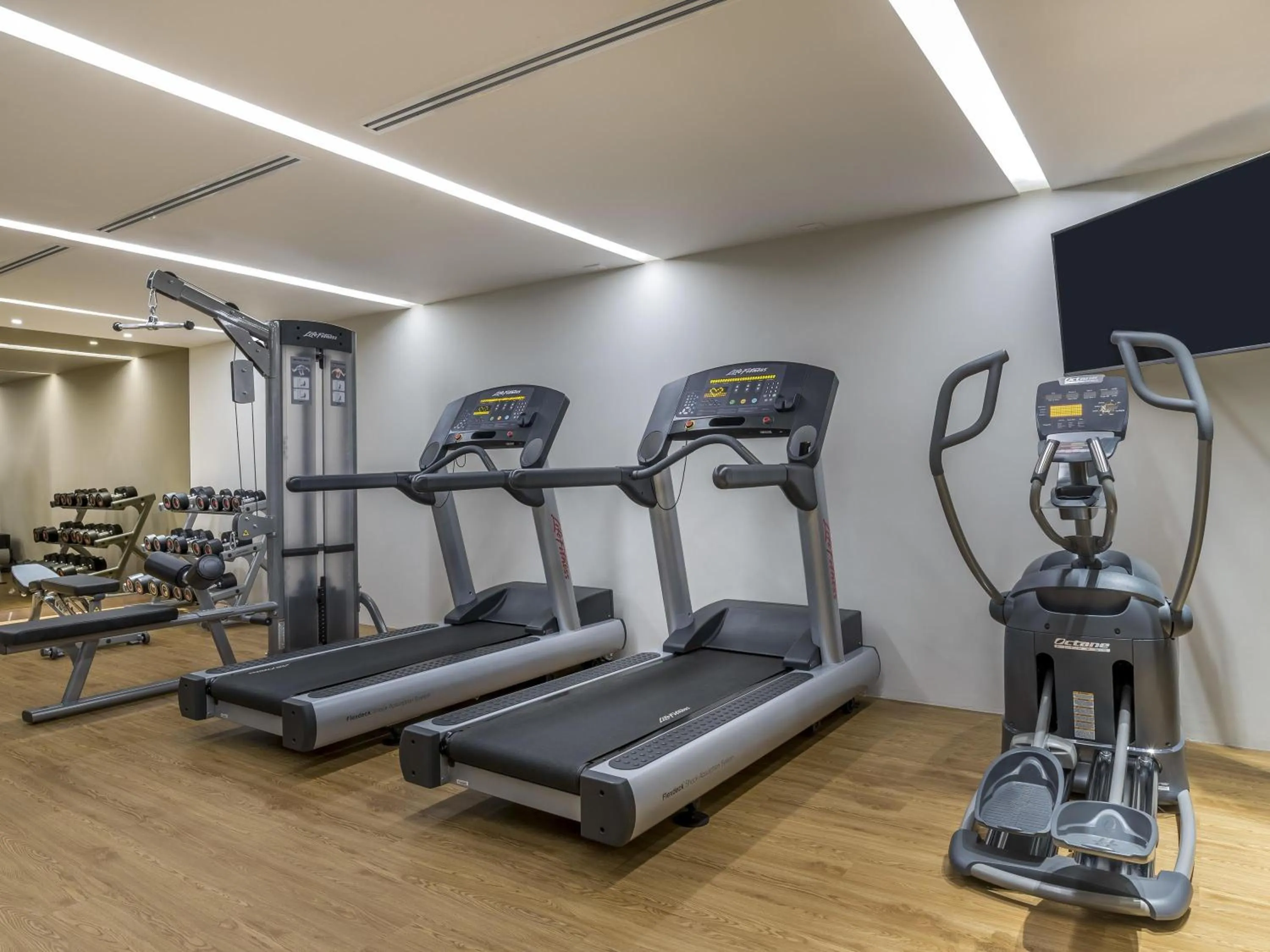 Fitness centre/facilities in Novotel Phuket City Phokeethra