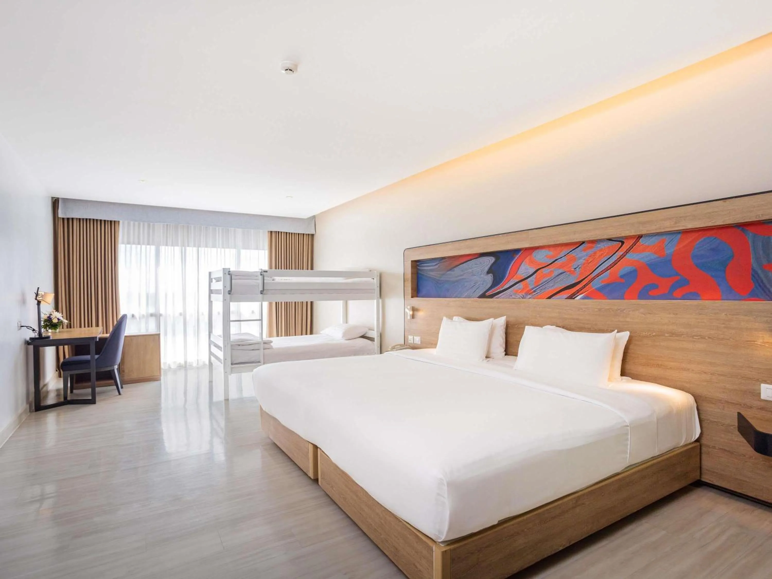 Bedroom, Bed in Novotel Phuket City Phokeethra
