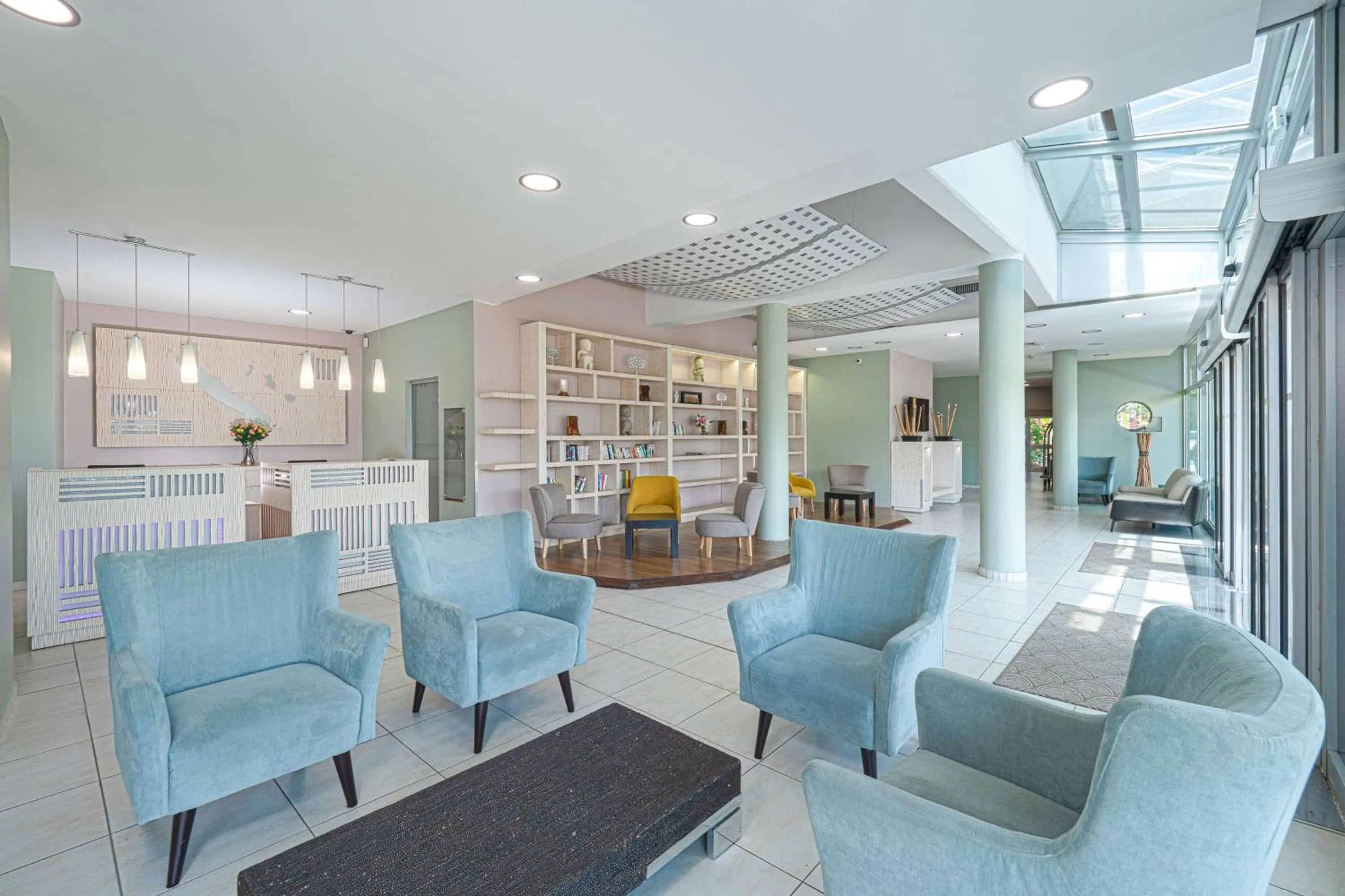 Lobby or reception in Hilton Noumea La Promenade Residences