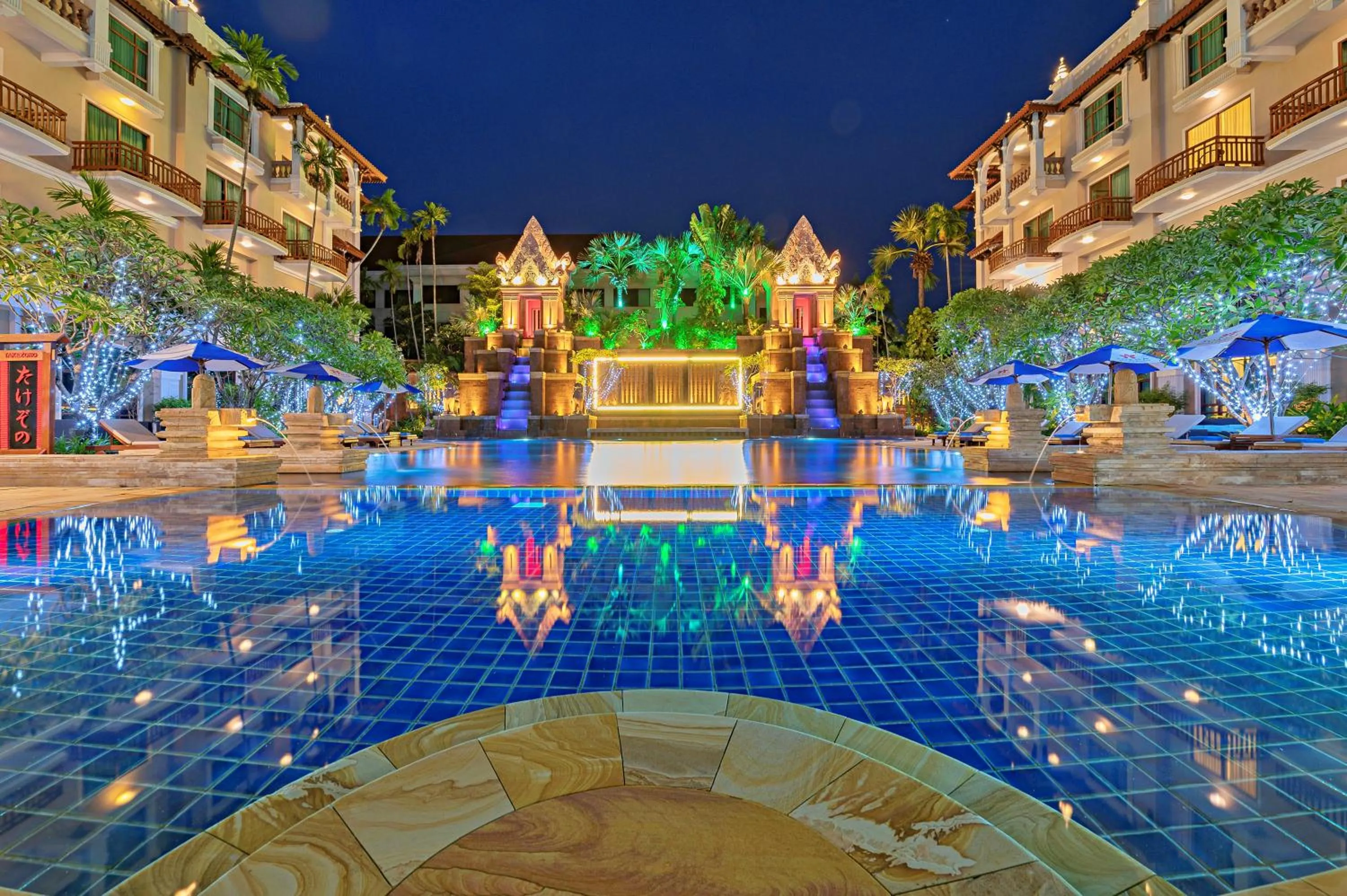 Swimming pool in Sokha Angkor Resort
