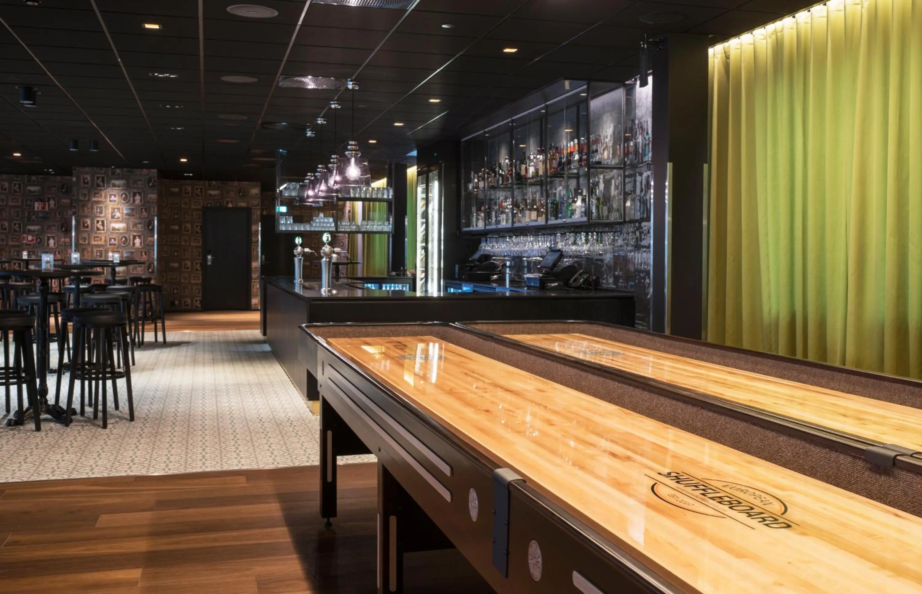 Lounge or bar in Thon Hotel Oslo Airport