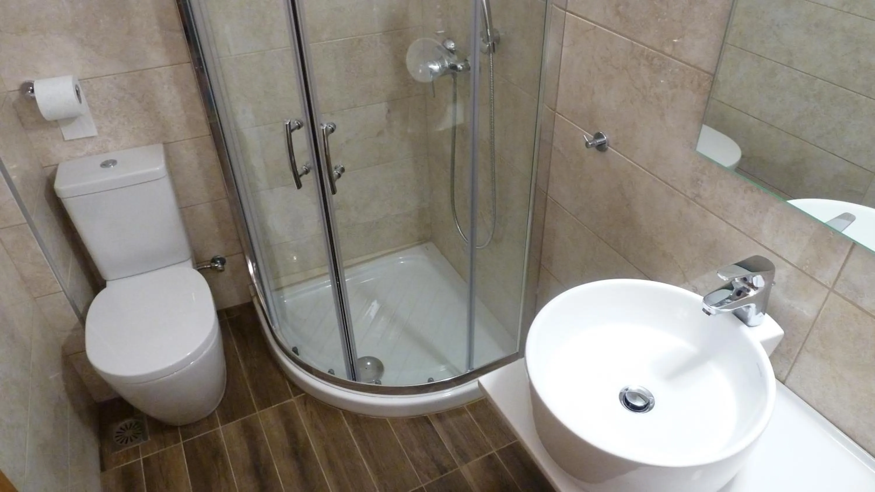 Bathroom in Evridiki Hotel