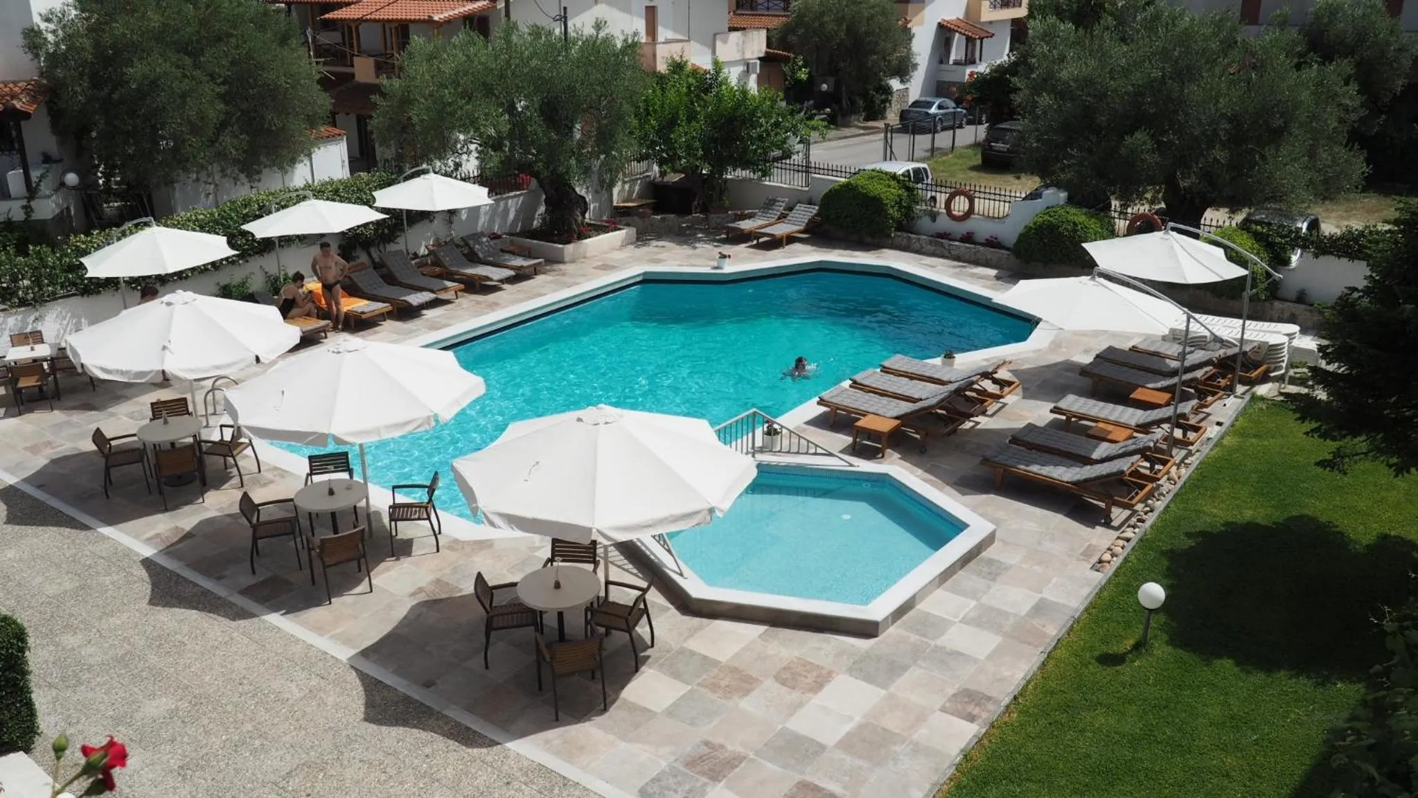 Swimming pool in Evridiki Hotel