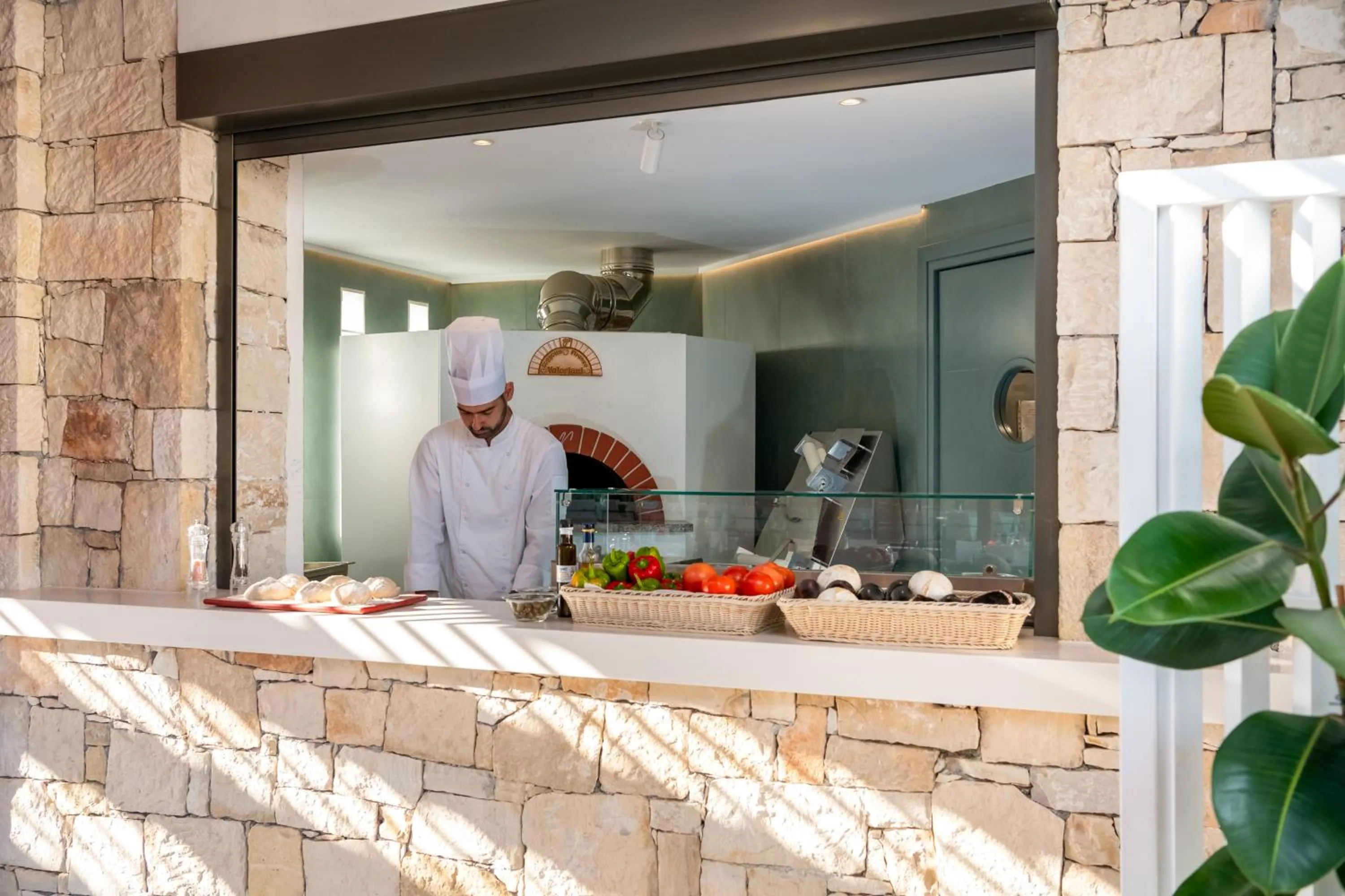 Grand Hotel Holiday Resort