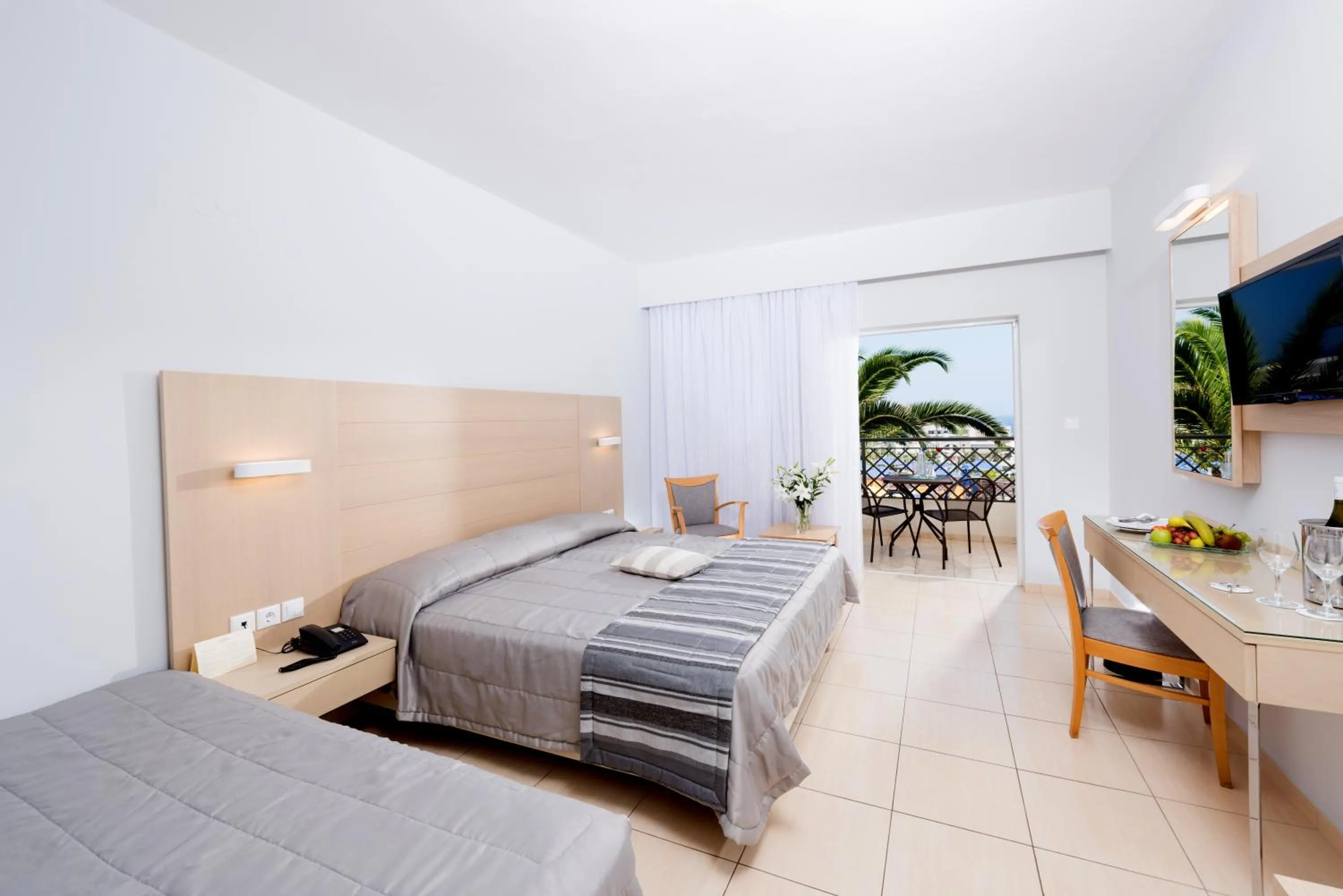 Photo of the whole room, Bed in Grand Hotel Holiday Resort