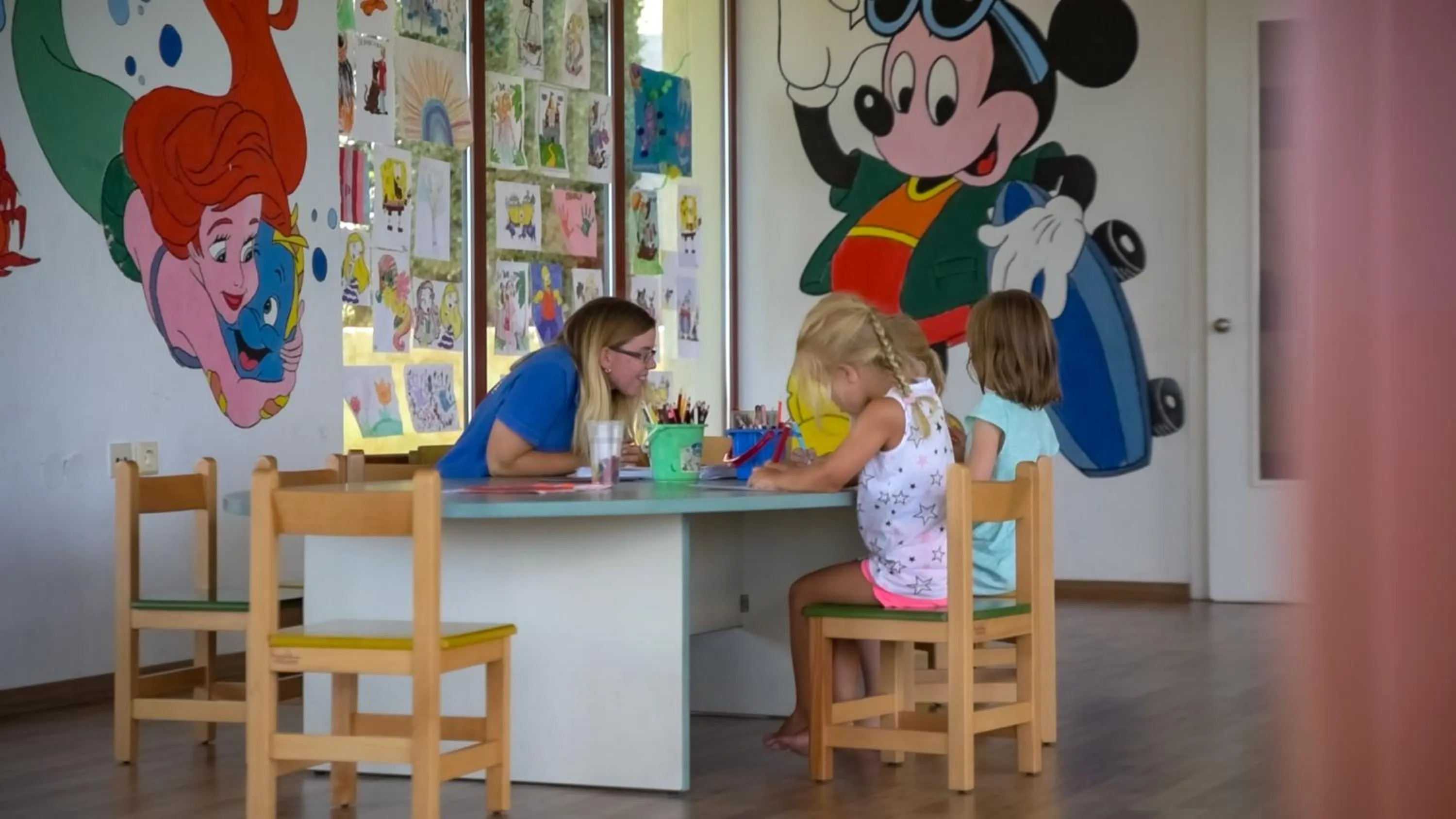 Kids's club in Grand Hotel Holiday Resort