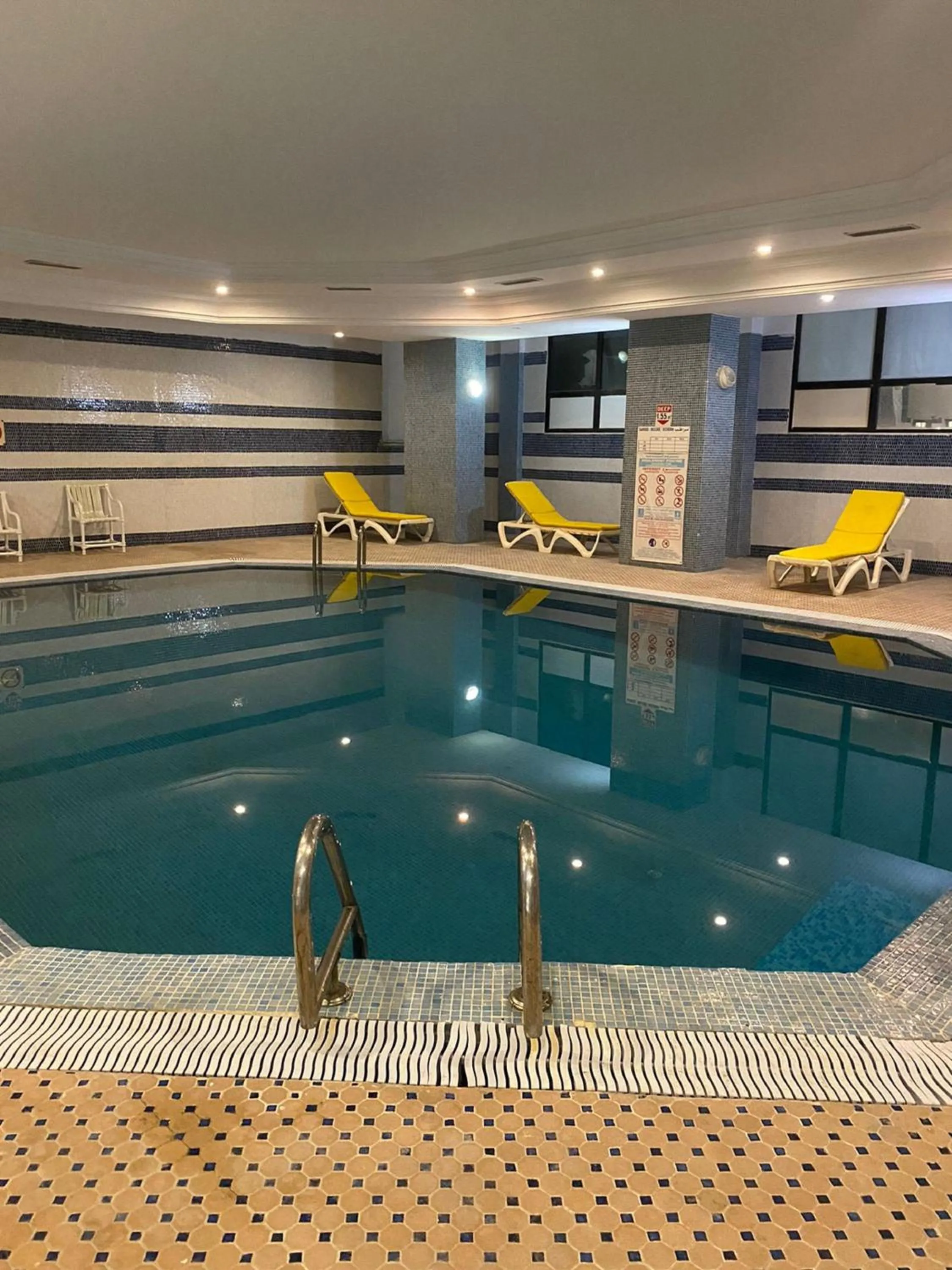 Swimming pool in City Business Monastir Center